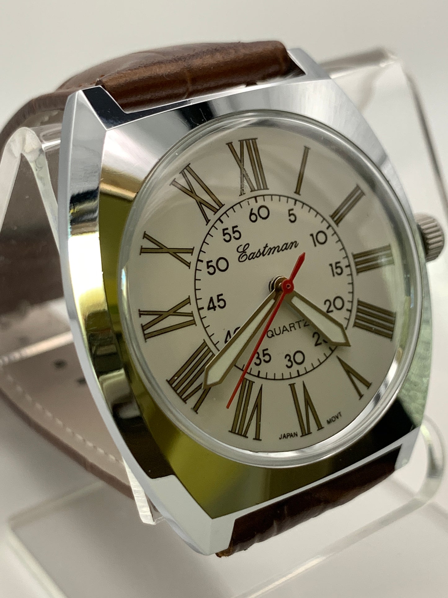 Neo vintage white dial roman numerals. NOS Gruen case.