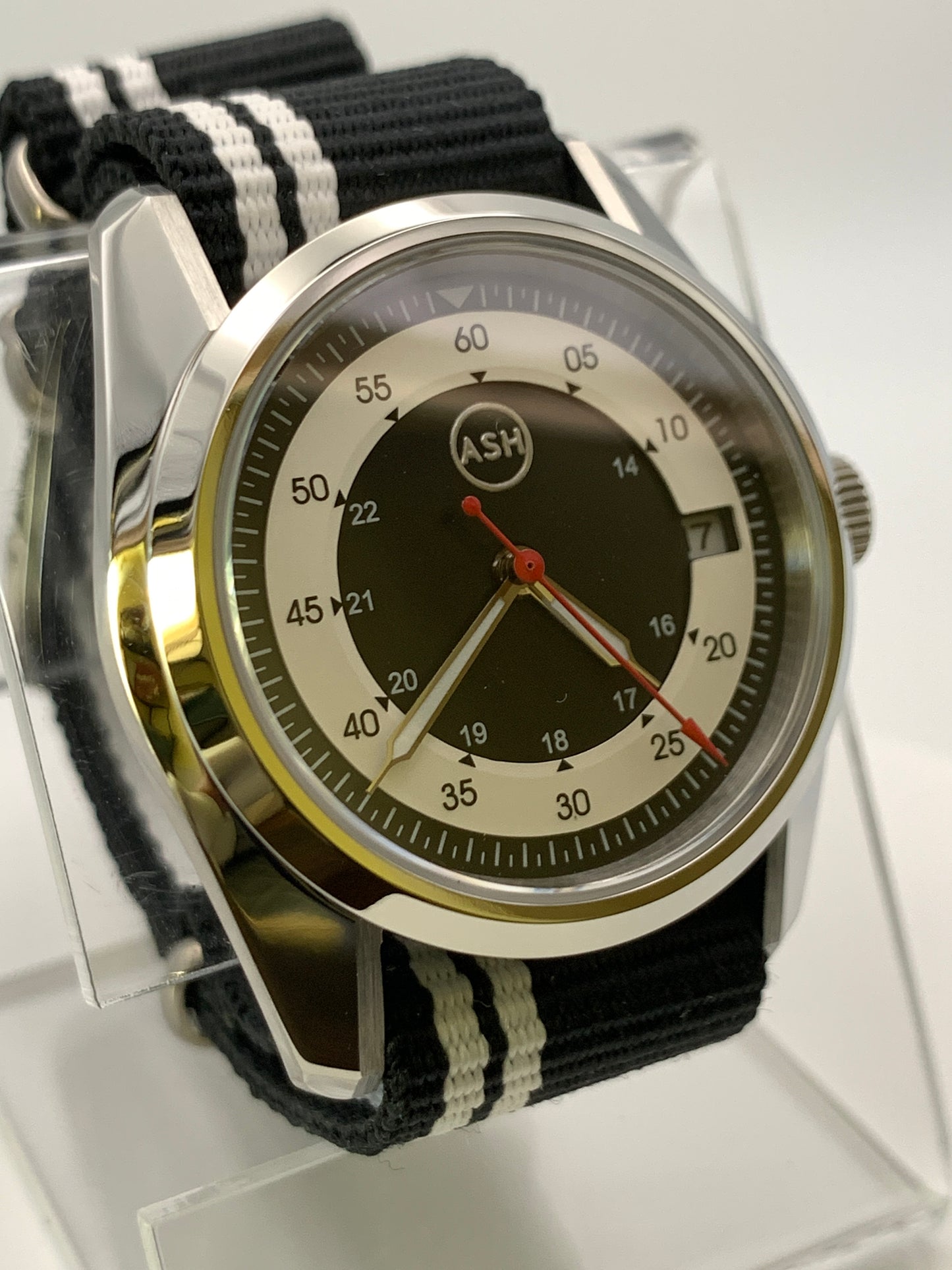 Bullseye field watch. Flieger B style dial.