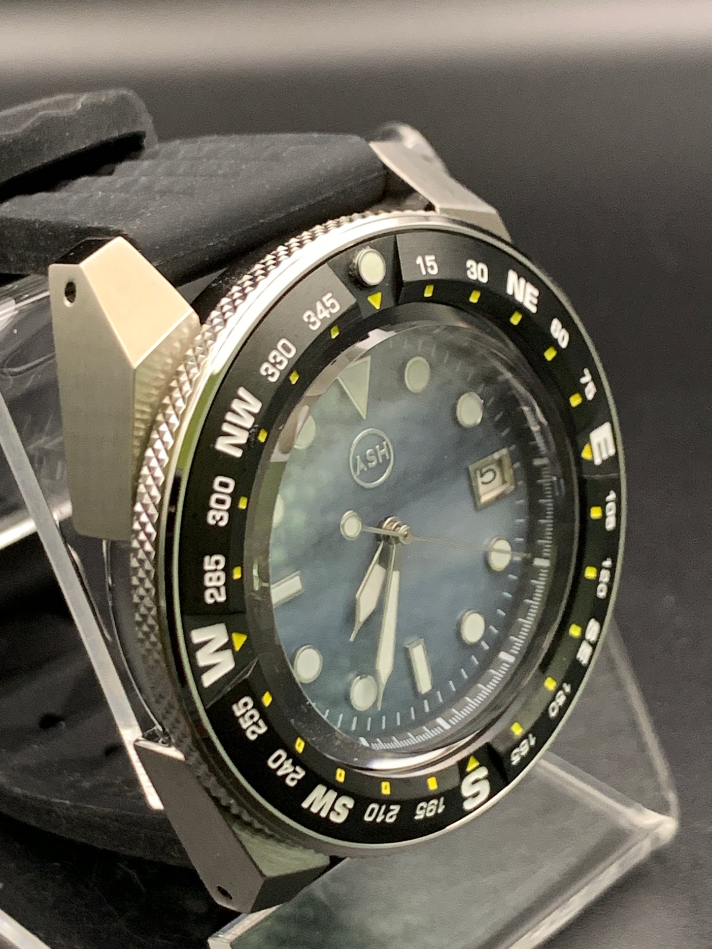 Land warrior grey mother of pearl.