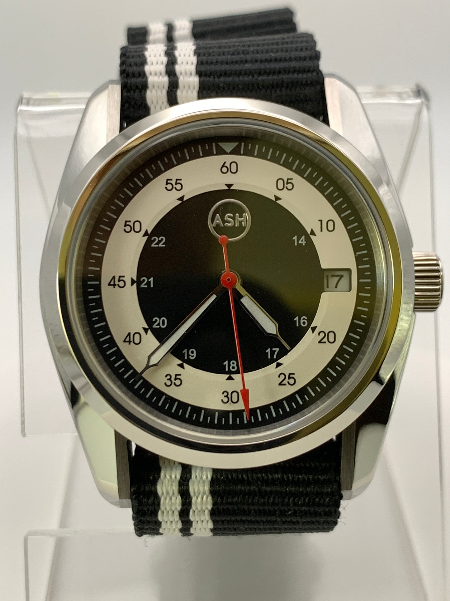 Bullseye field watch. Flieger B style dial.