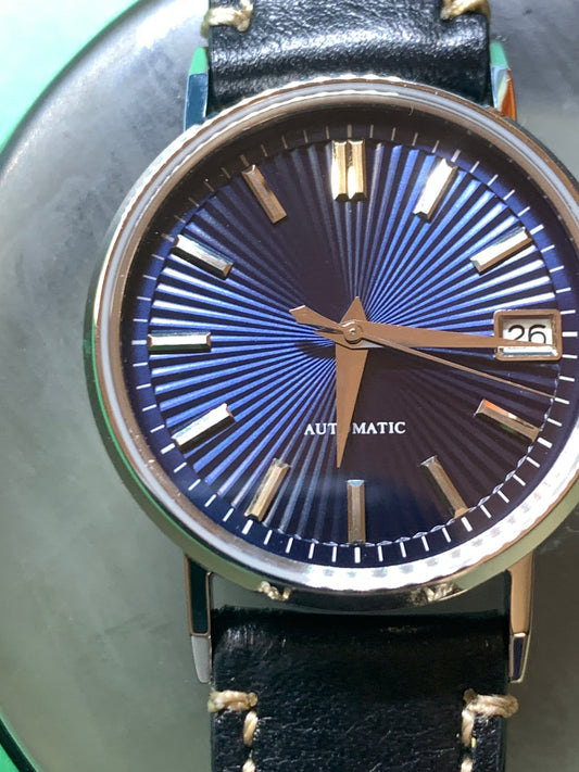 Vanishing Point. 33mm minimalist stainless steel case. Sapphire crystal. Seiko NH35.