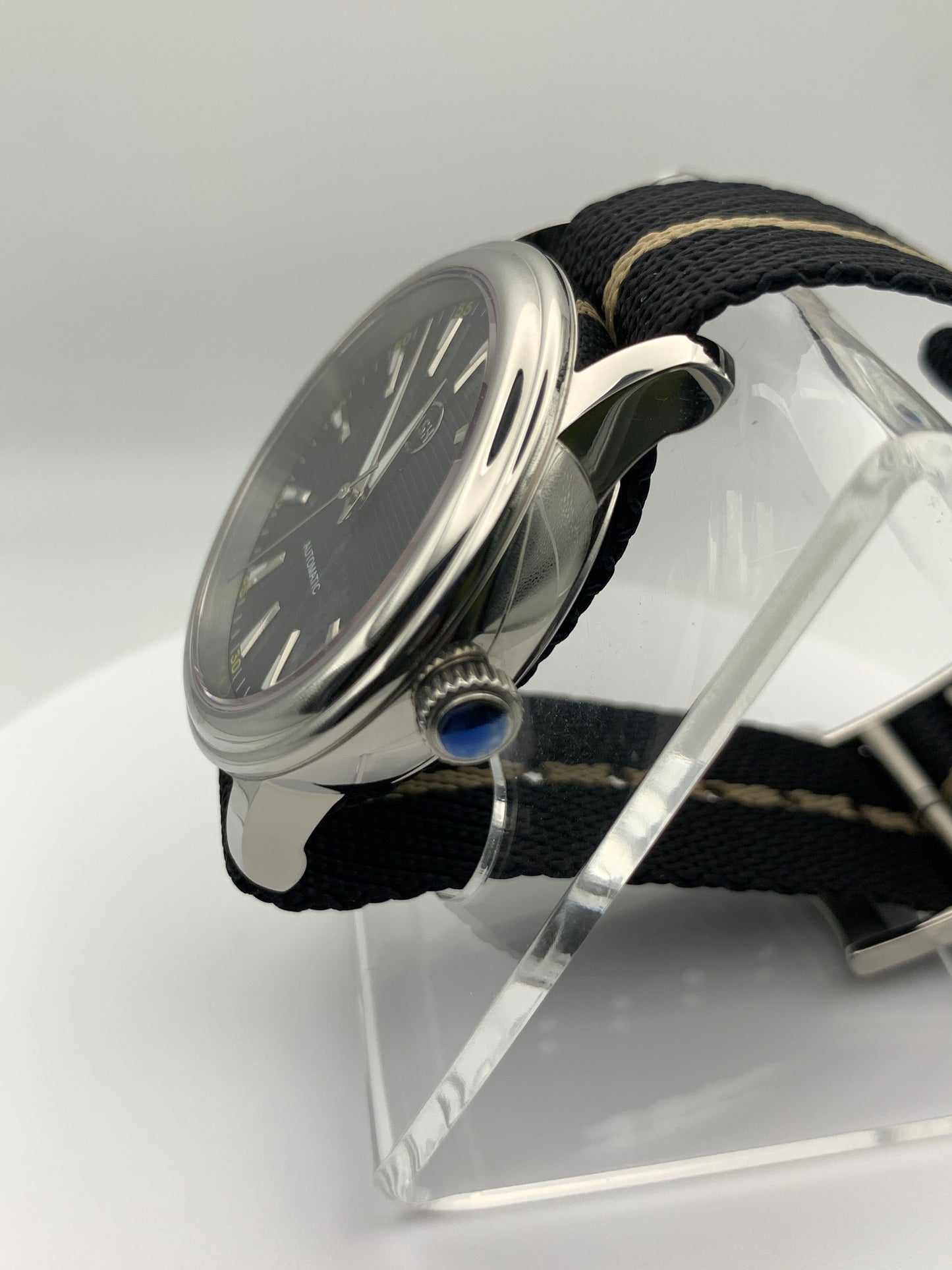 40mm Black shutter sport watch.