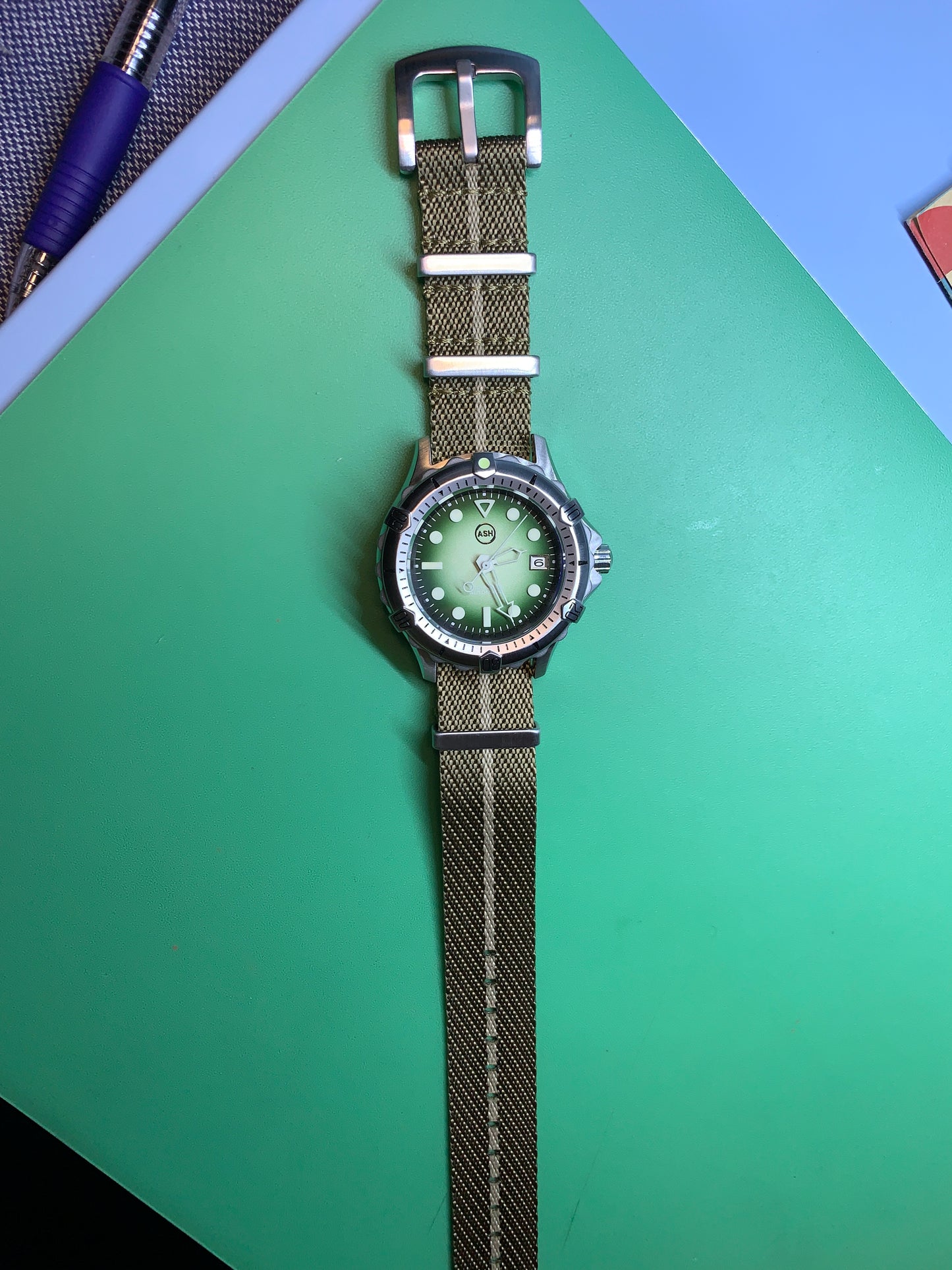 Thymekeeper. 42mm Stainless steel case. Sapphire crystal. Seiko NH35.