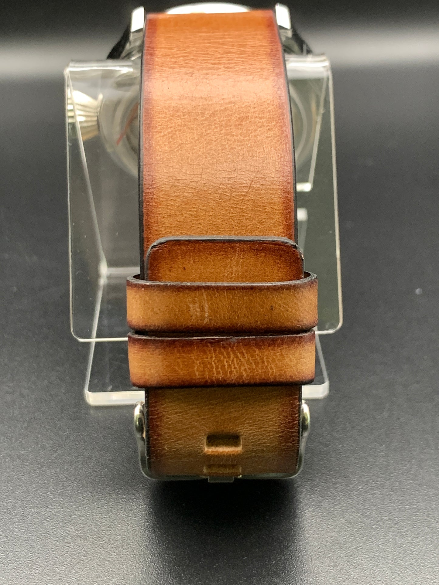 42mm Dark green mother of pearl. Swiss movement.