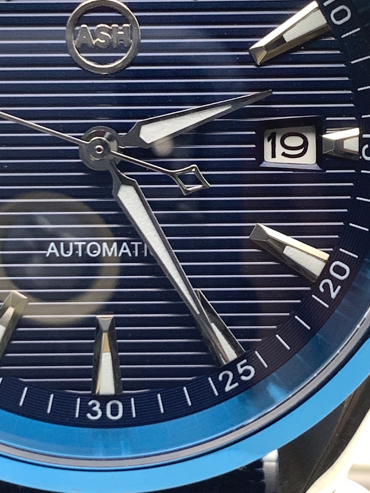 Eventide. 39mm Blue and silver stainless steel. Sapphire crystal. Seiko NH35.