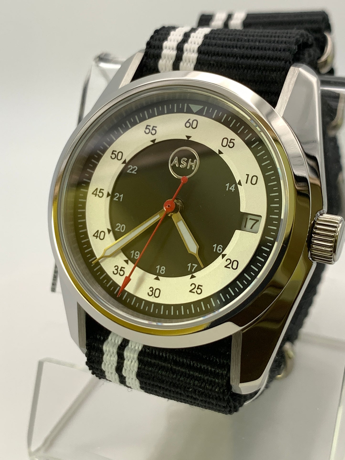 Bullseye field watch. Flieger B style dial.