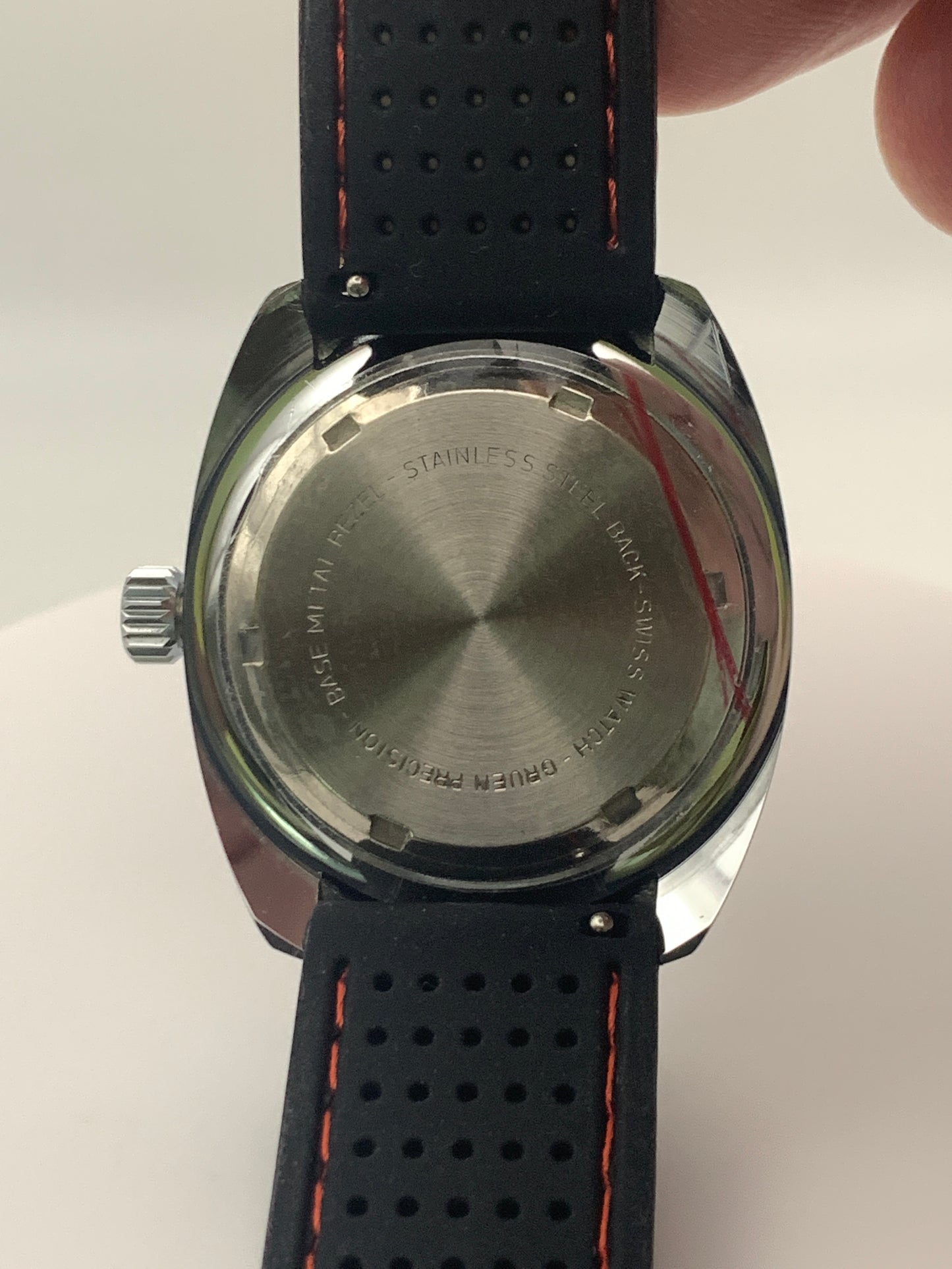 NOS 37mm Gruen Case and Dial. 2 Rubber straps included.