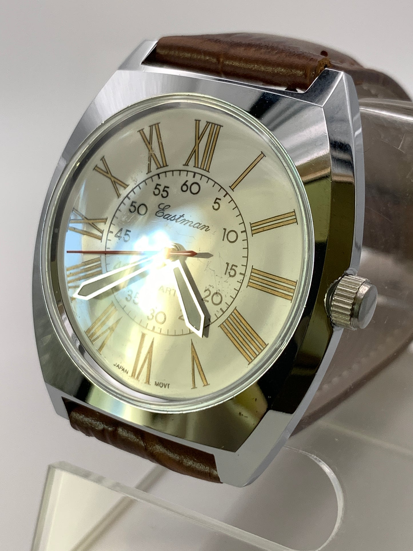 Neo vintage white dial roman numerals. NOS Gruen case.
