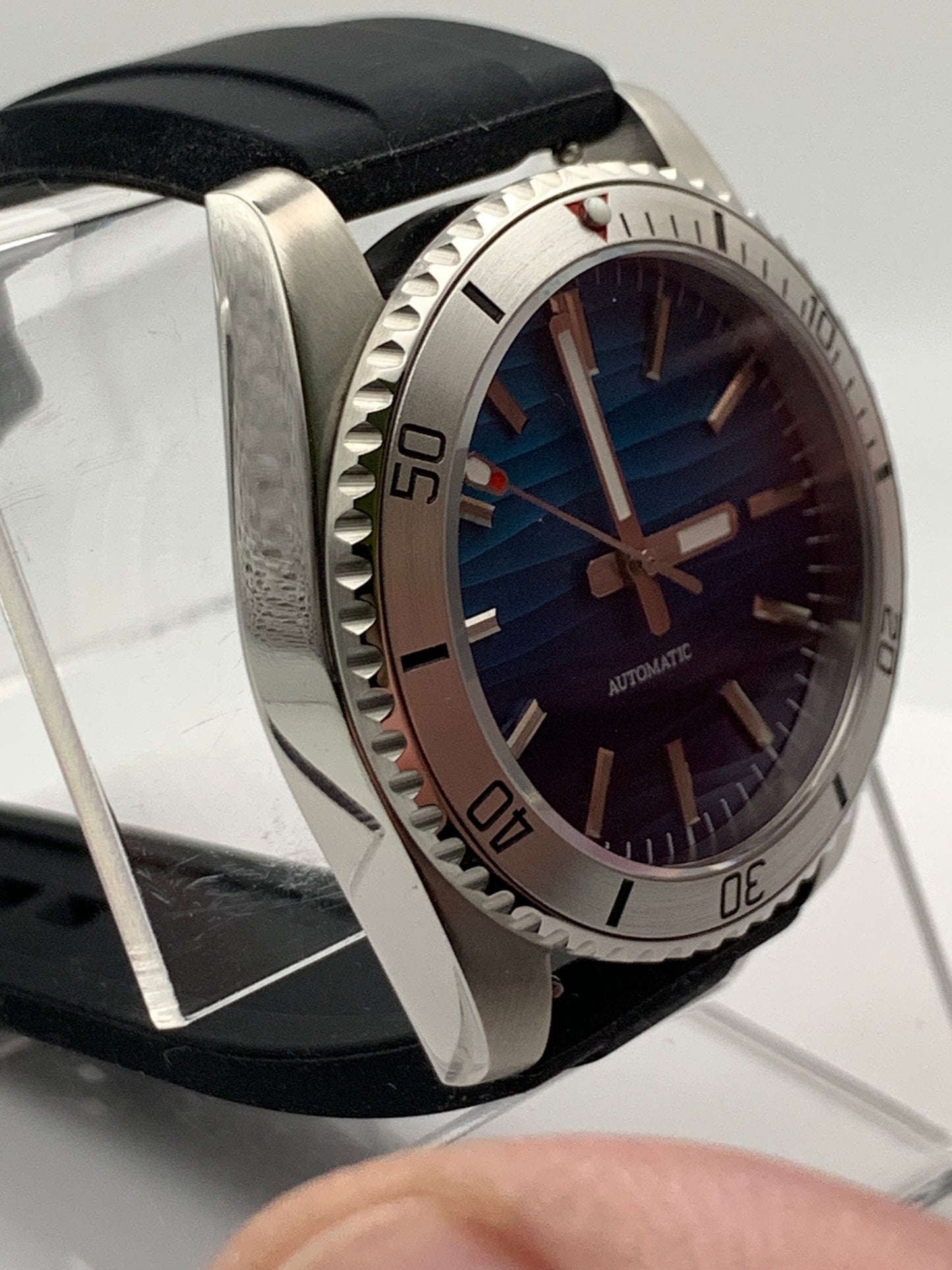 37mm Dive Watch. Blue fade wave dial.