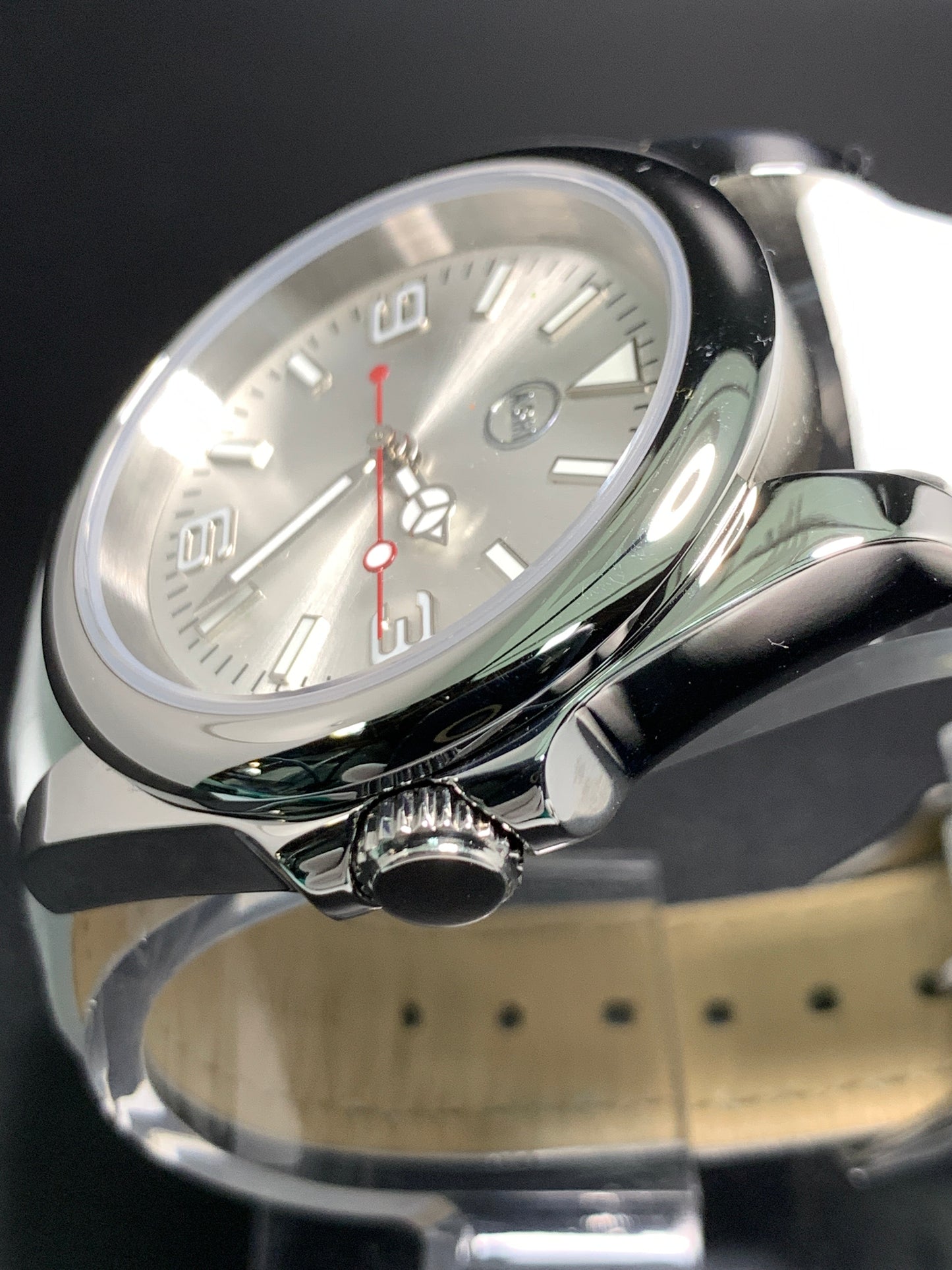 Silver Sunray Explorer Type Wristwatch