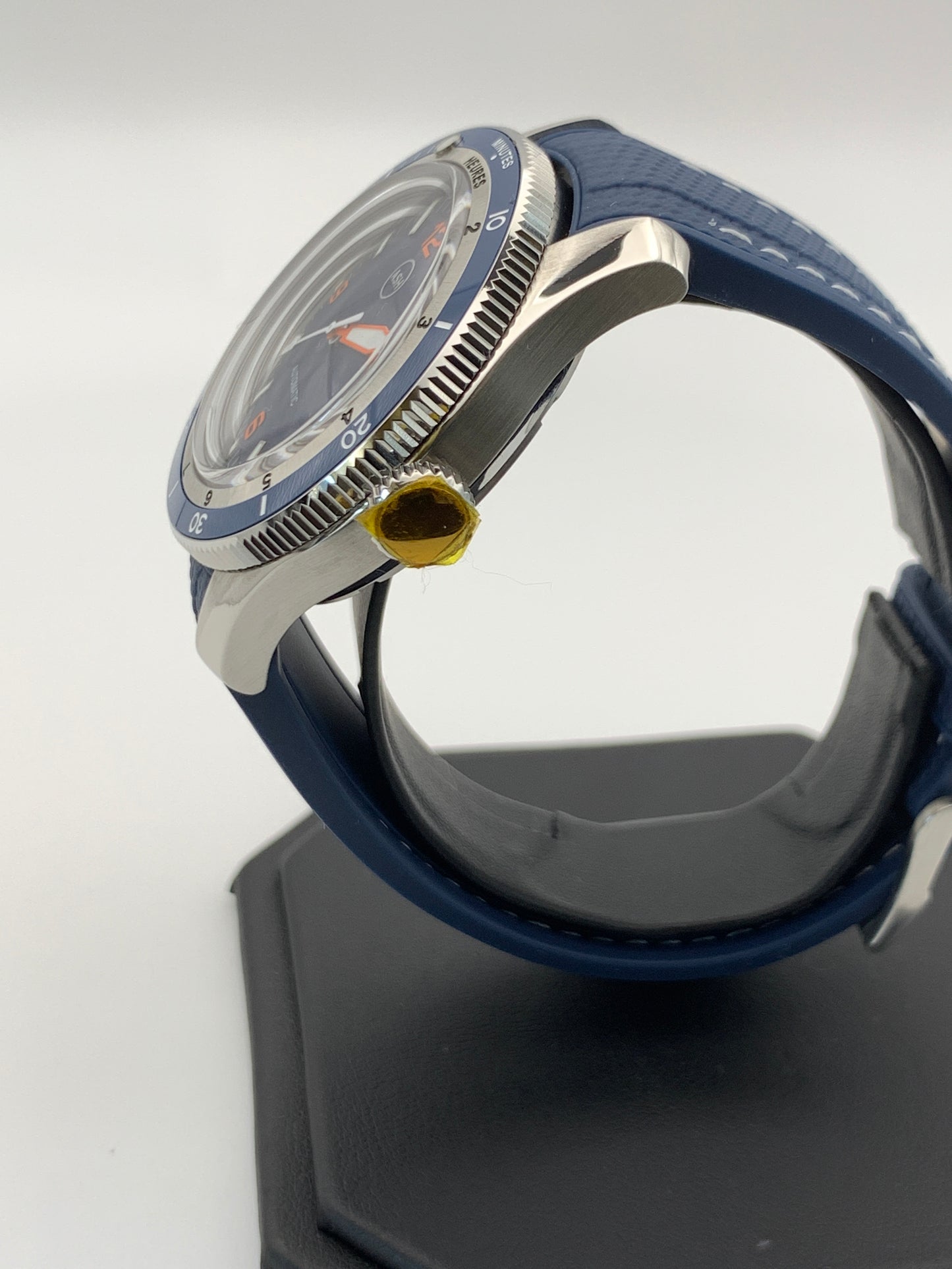 Custom Automatic Blue and Orange Dive Seiko Wristwatch
