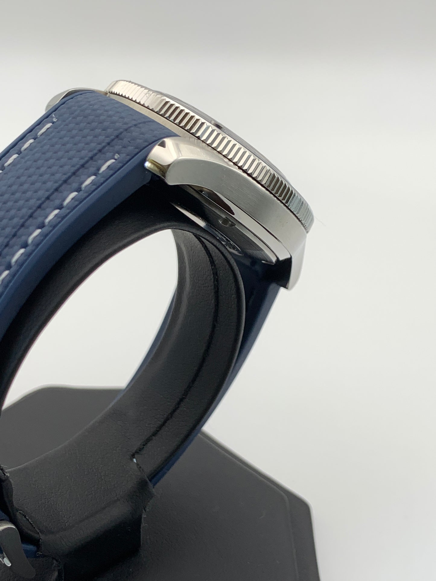 Custom Automatic Blue and Orange Dive Seiko Wristwatch