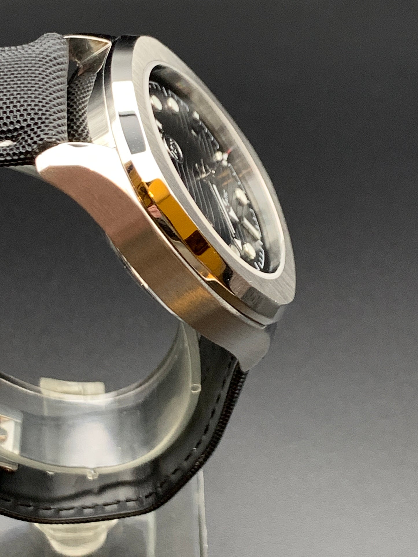 Black Waves Dial Wristwatch. Seiko NH35 Automatic.