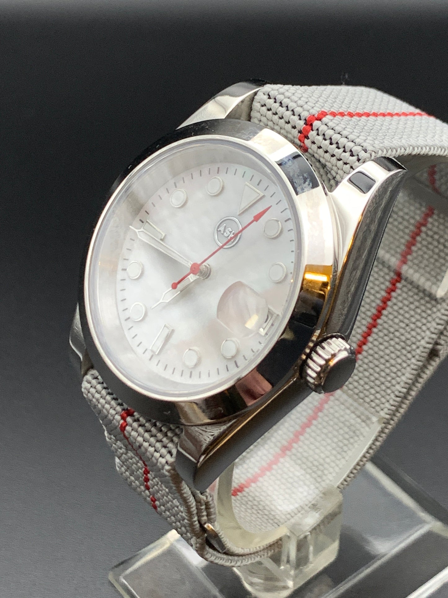 White Mother of Pearl Dial Red Accents. Seiko NH35 Automatic