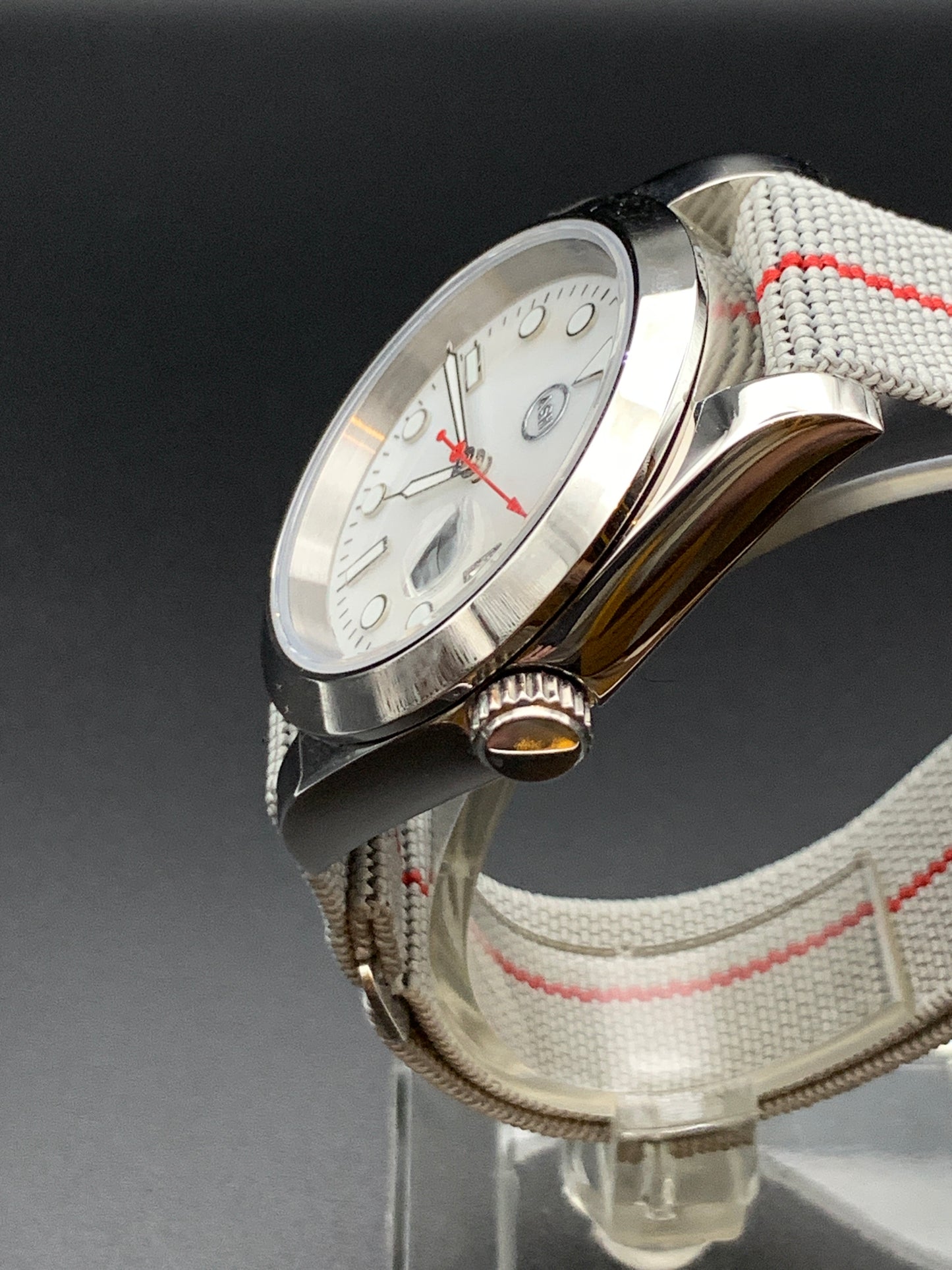 White Mother of Pearl Dial Red Accents. Seiko NH35 Automatic