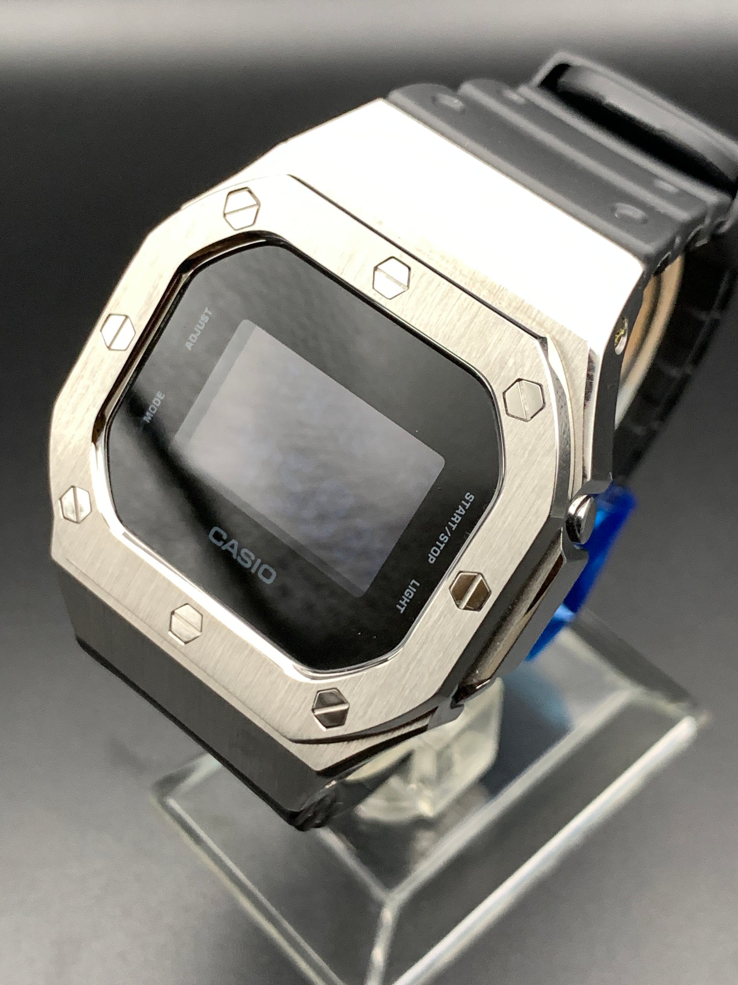 Custom G-Shock. CasioOak. DW5600 metal case. Negative Display.