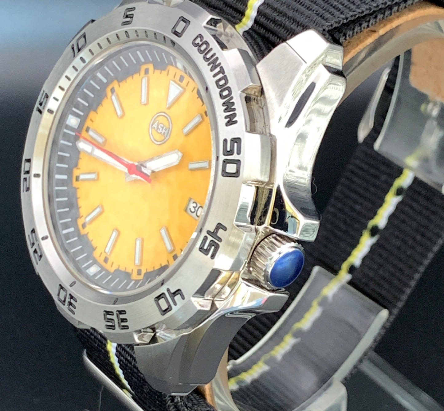 Yellow Countdown Sport Wristwatch Seiko NH35