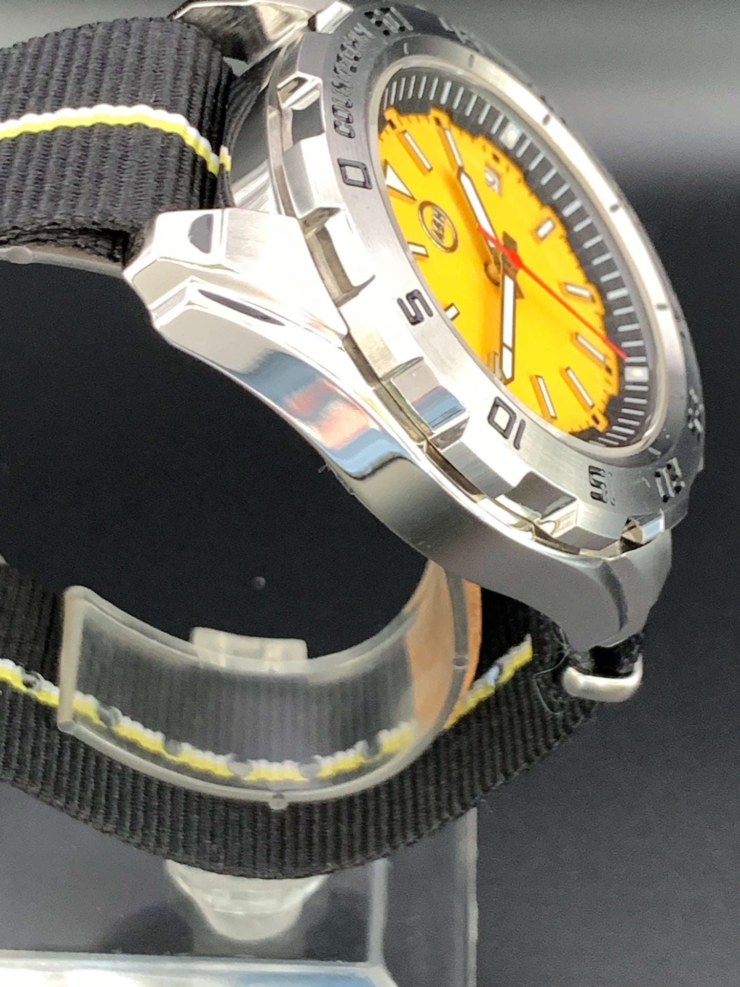 Yellow Countdown Sport Wristwatch Seiko NH35