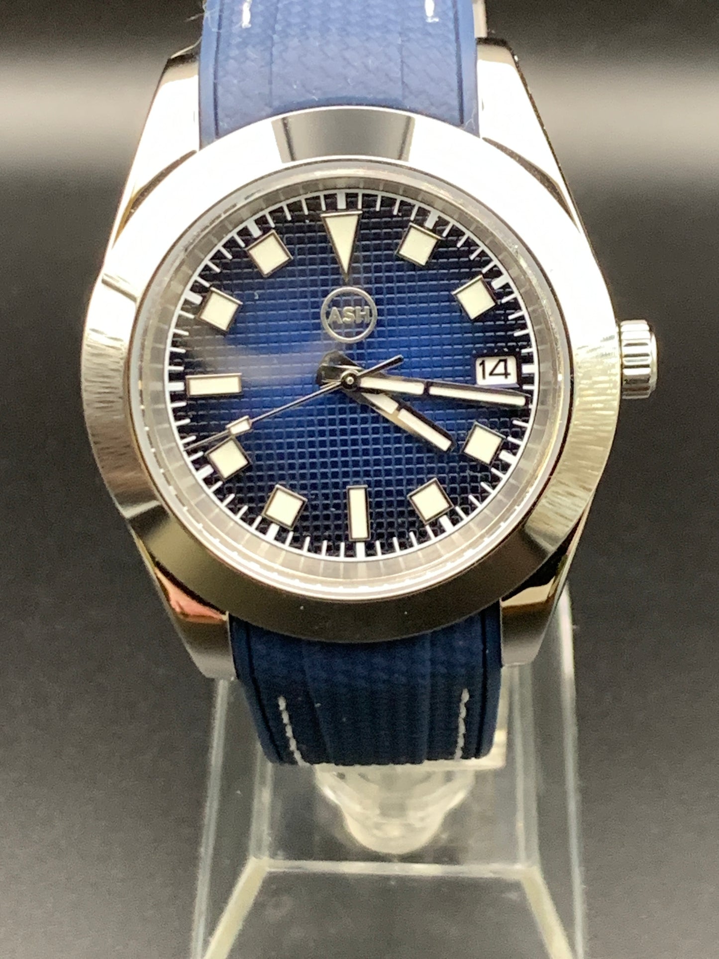 Blueburst Textured Dial Sports Watch. Seiko NH35.