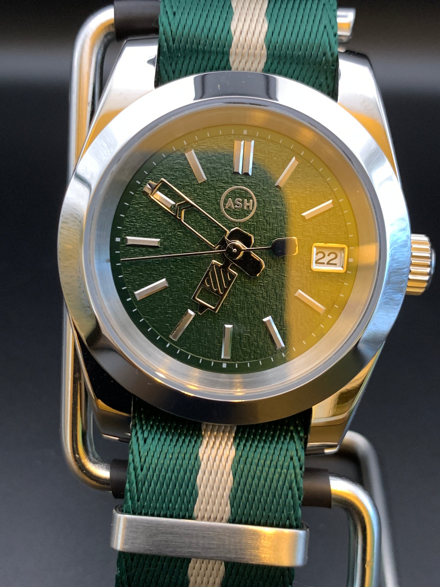 Green and Silver Sport Watch. Eagles colors. Seiko NH35.