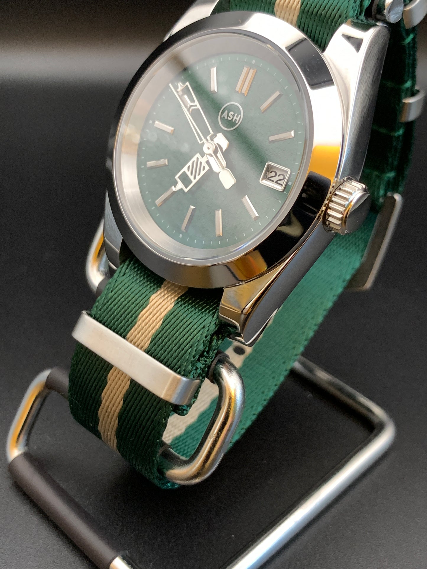 Green and Silver Sport Watch. Eagles colors. Seiko NH35.
