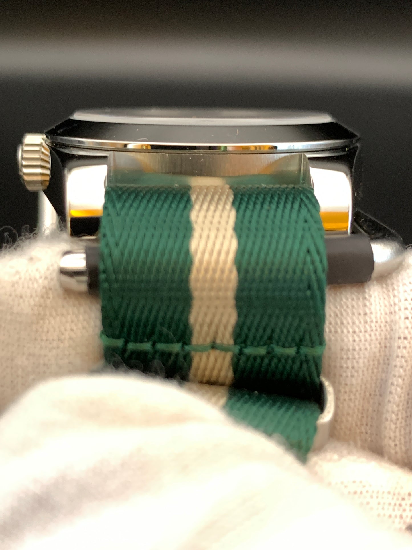Green and Silver Sport Watch. Eagles colors. Seiko NH35.