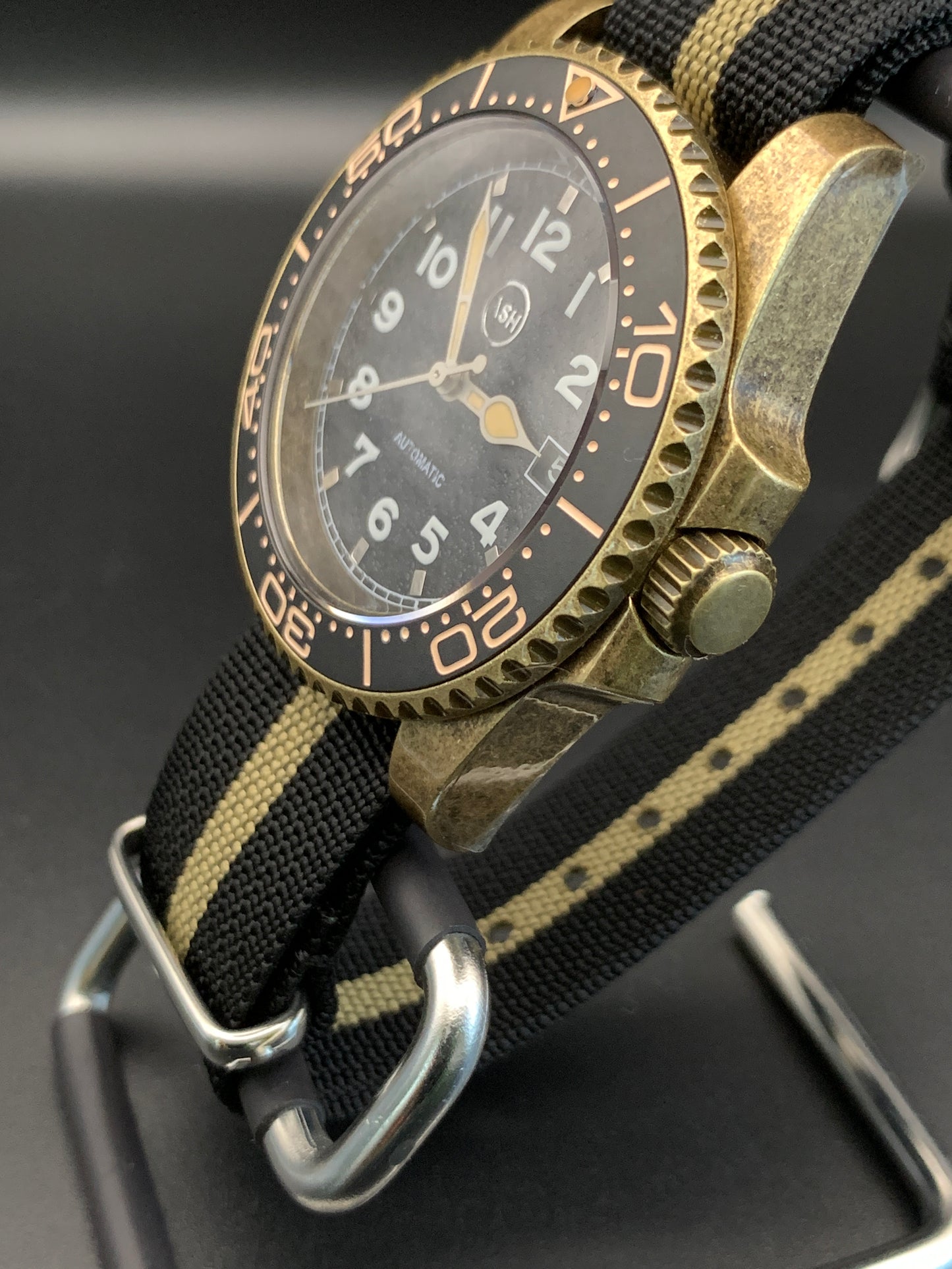 Bronzed Dive Watch. Seiko NH35.