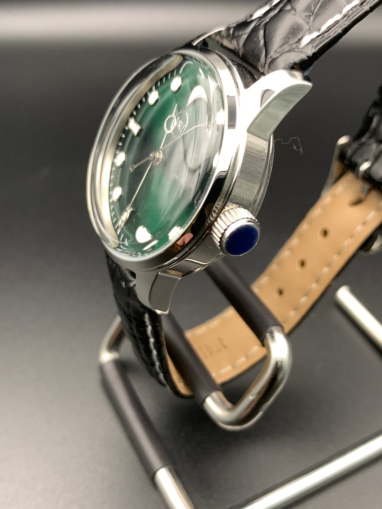 Emerald Sunray Dress Watch. Seiko NH35 Automatic.