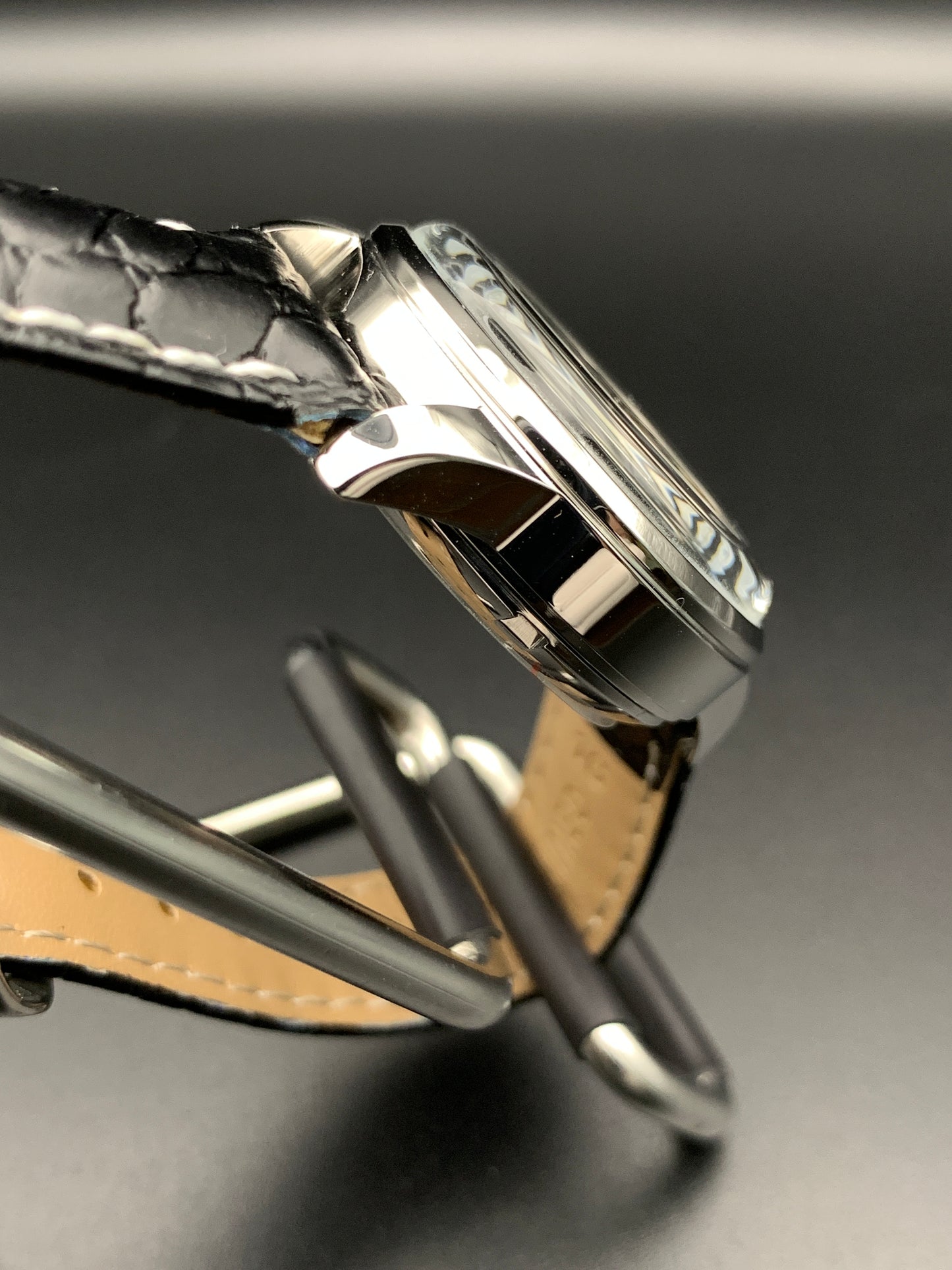 Emerald Sunray Dress Watch. Seiko NH35 Automatic.