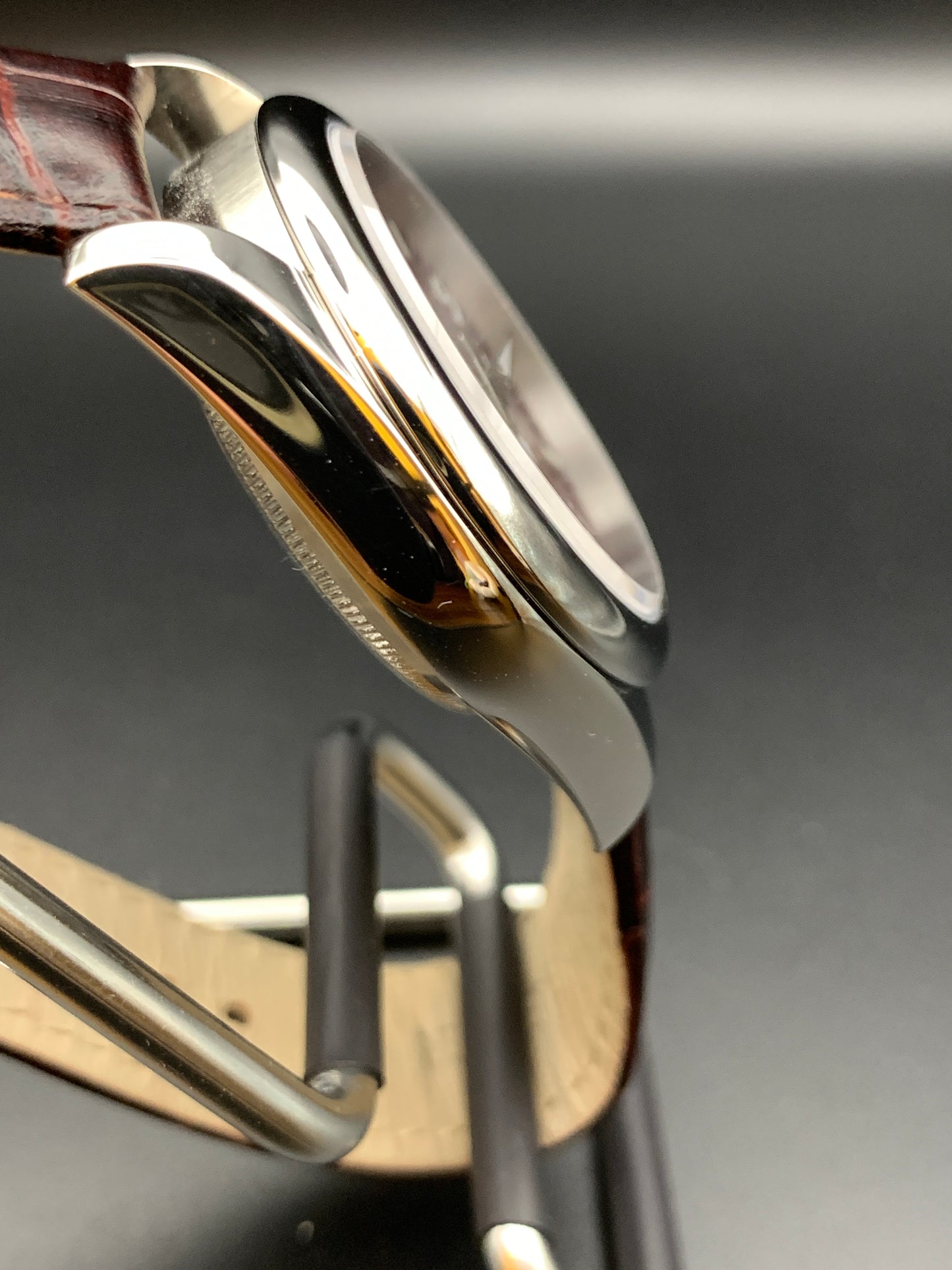 Crimson Dial. 36mm Dress Watch. Unique Handset.