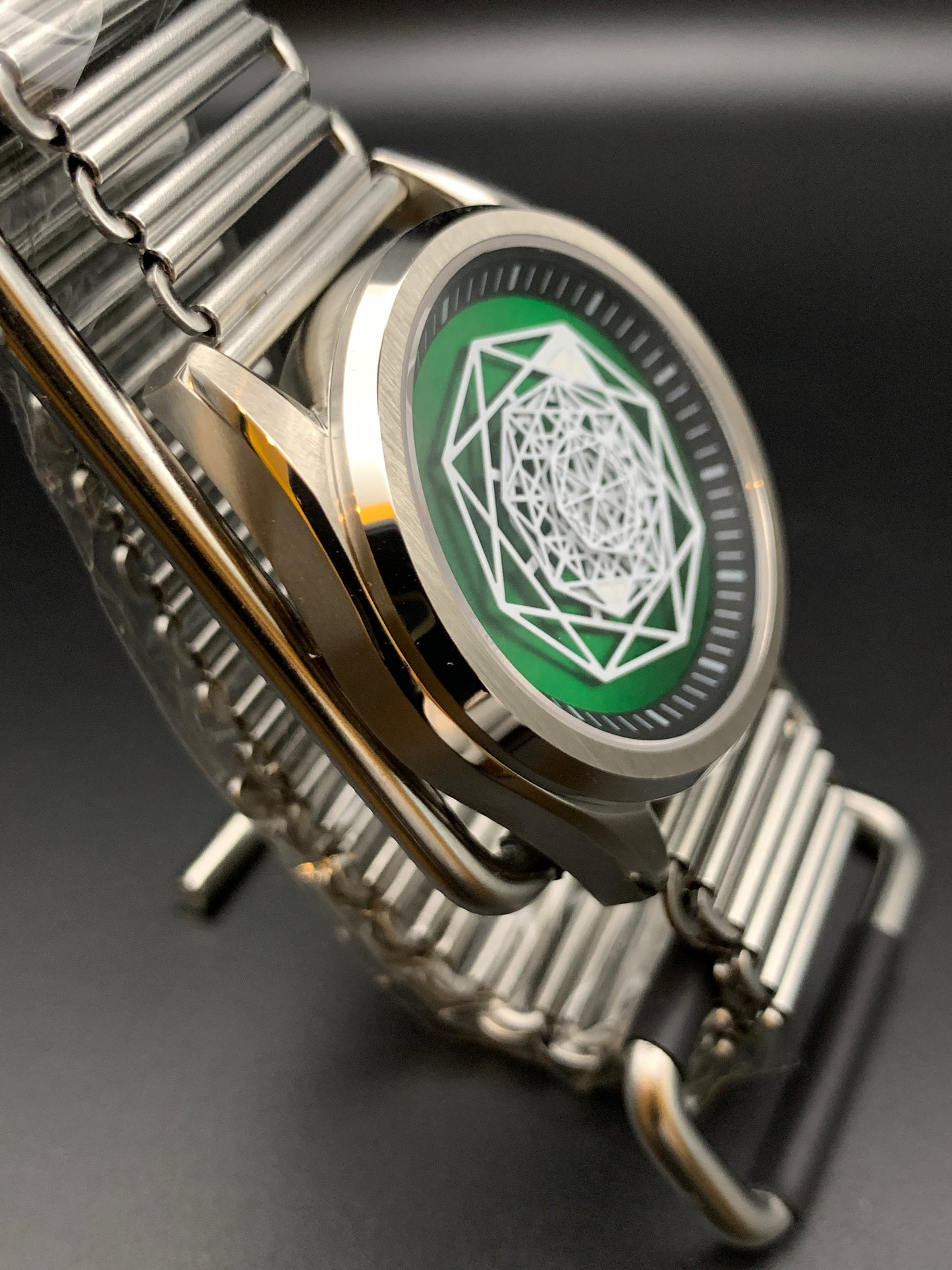 Snowflake Over Green Sunray Dial. Seiko NH38 Automatic