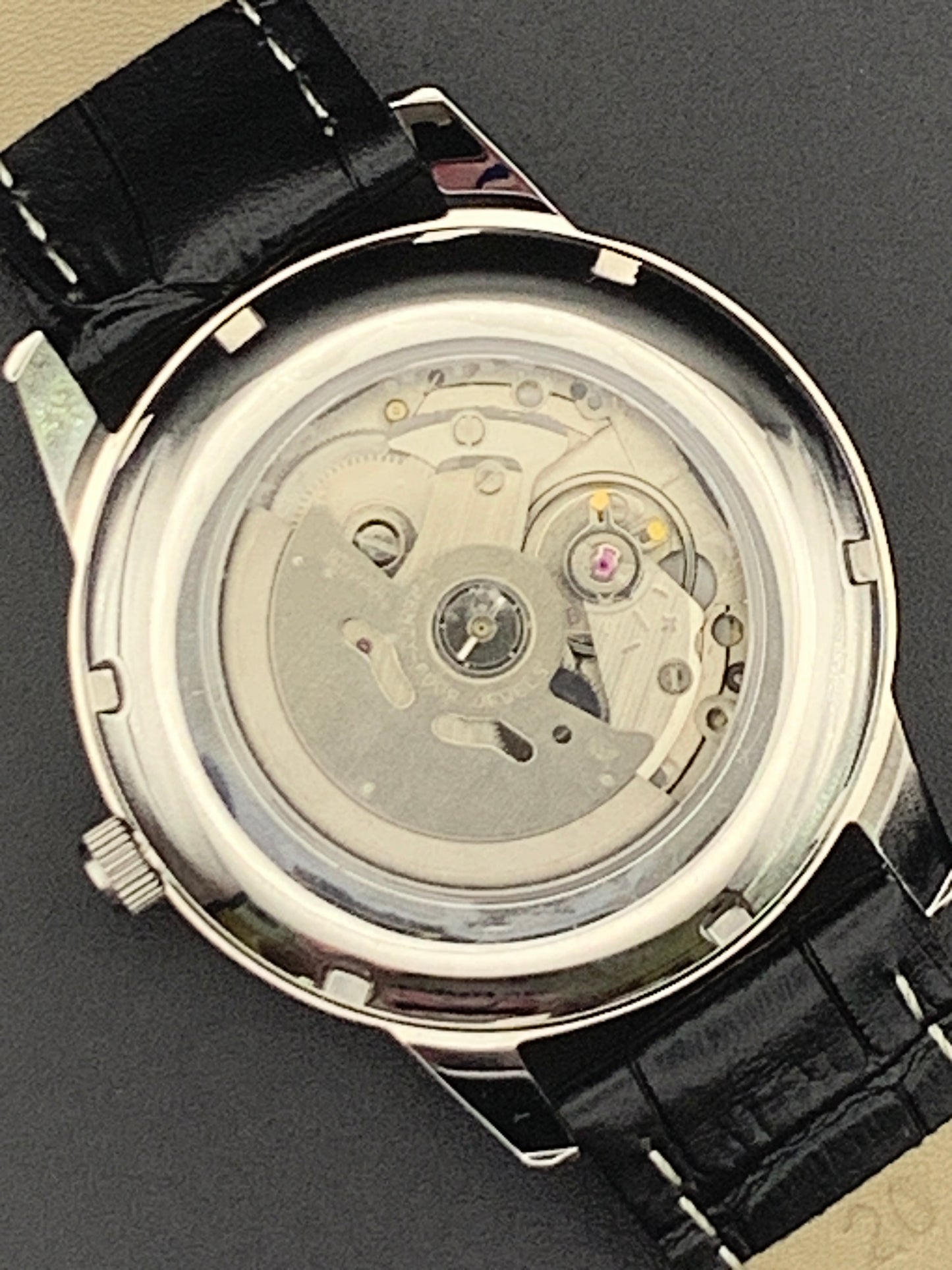 Stunning Mother of Pearl Domed Crystal Dress Watch. Seiko NH35