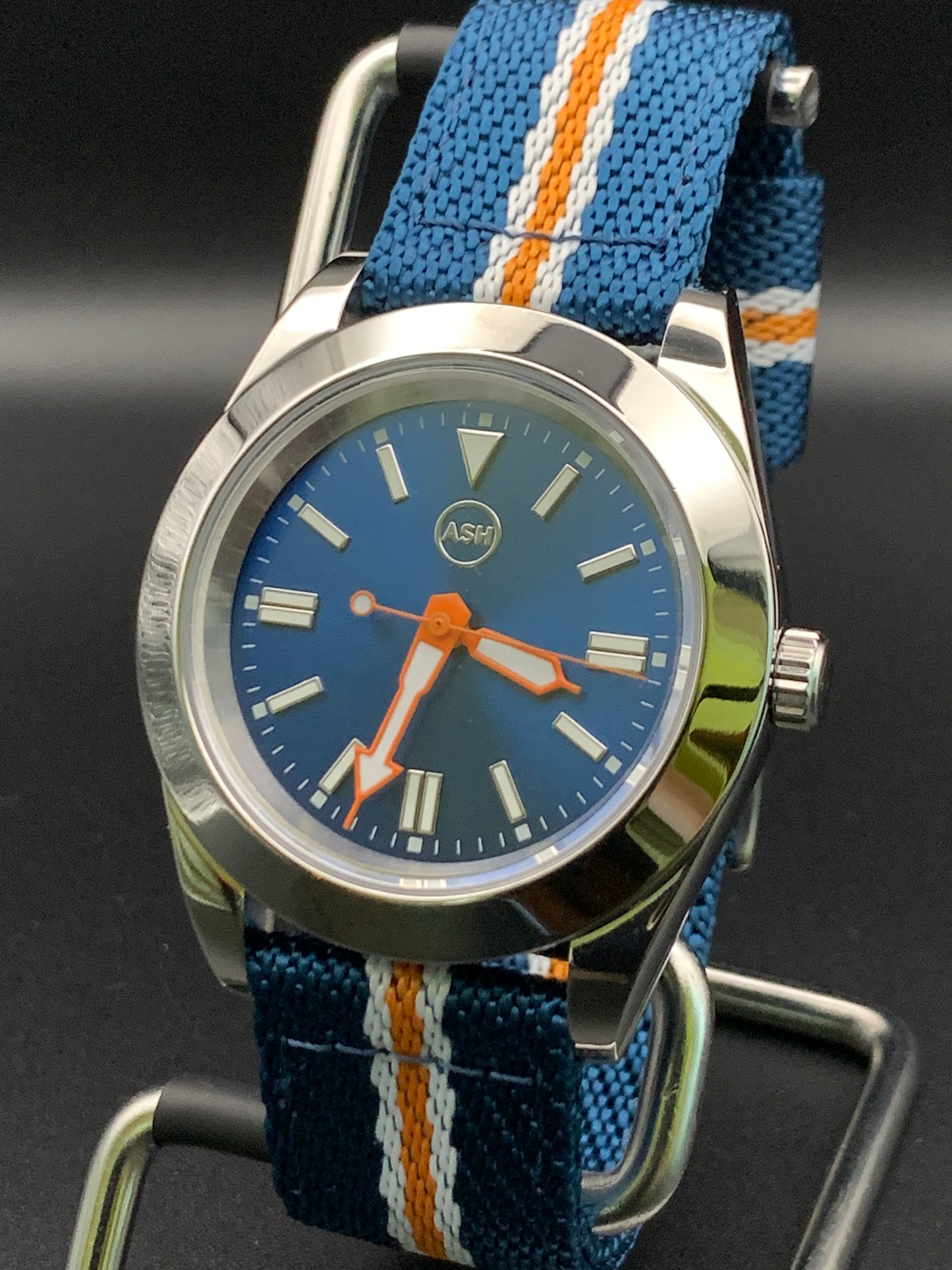 Orange, White, and Blue Themed Watch. Mets. Knicks, Oilers, Broncos.