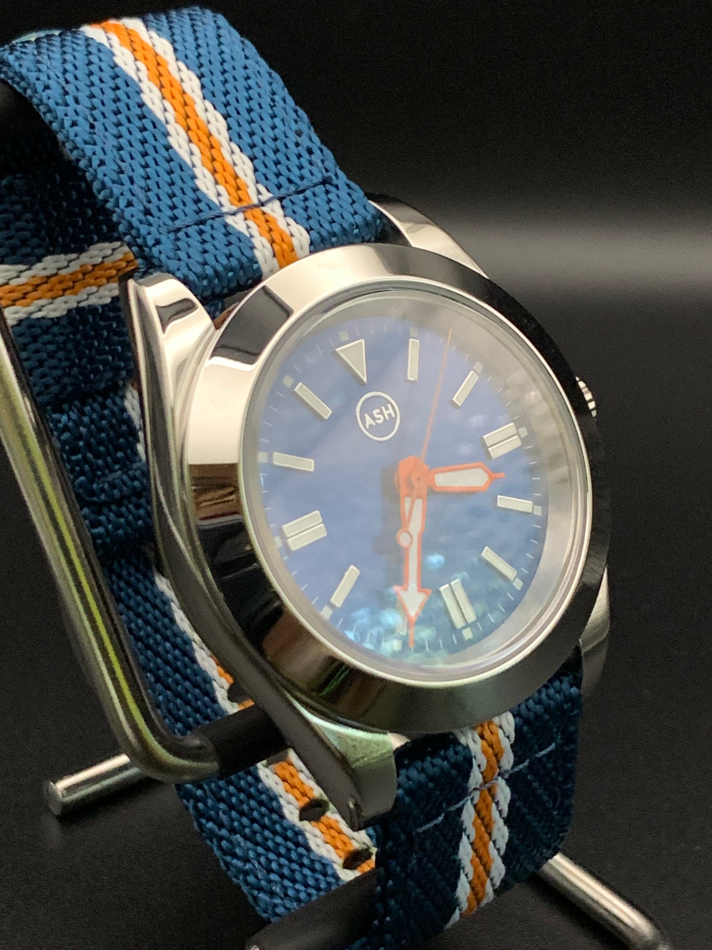 Orange, White, and Blue Themed Watch. Mets. Knicks, Oilers, Broncos.
