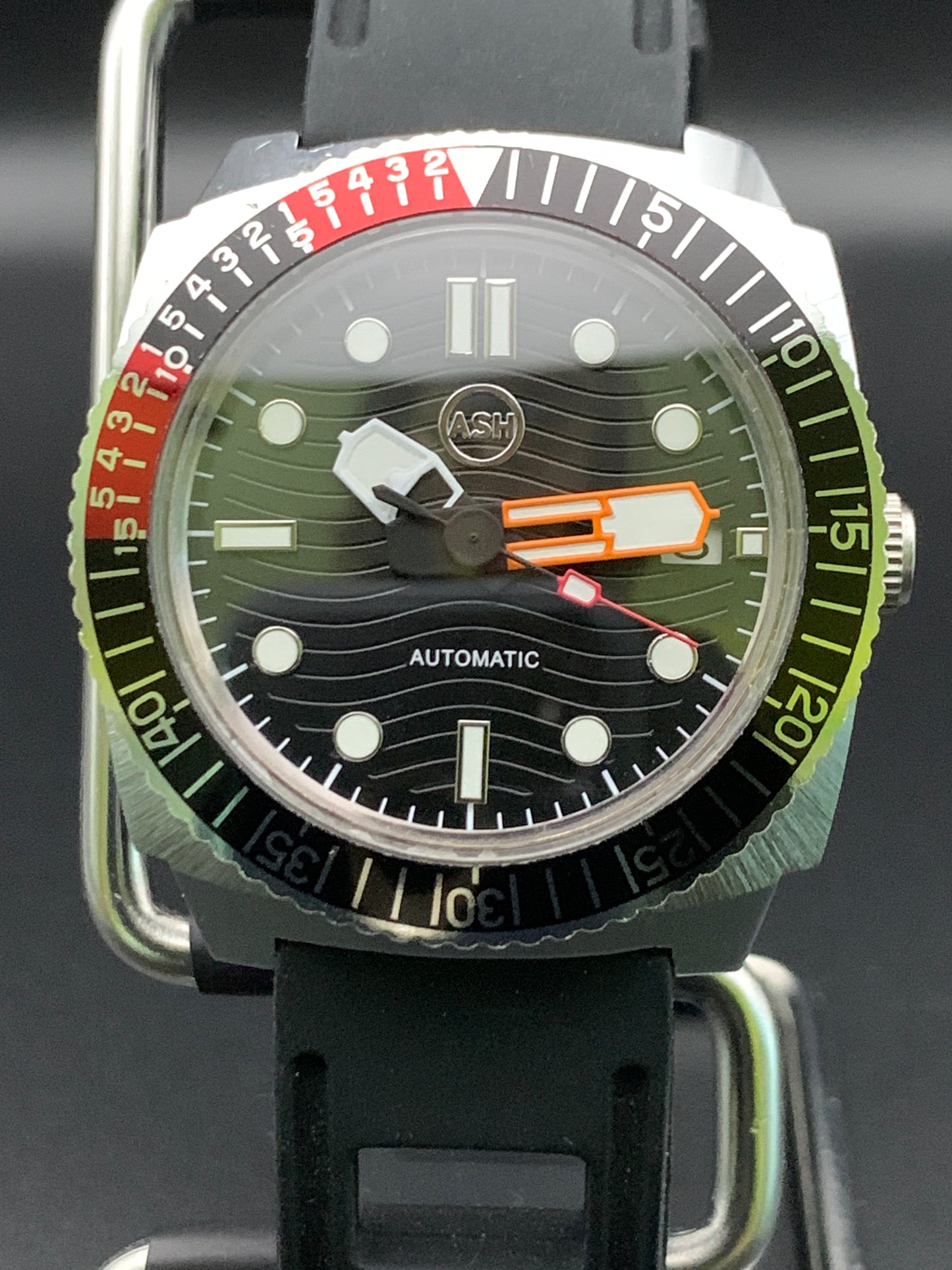 NOS Vintage Cronel Swiss Dive Case Based Wristwatch.Seiko NH35 Automatic