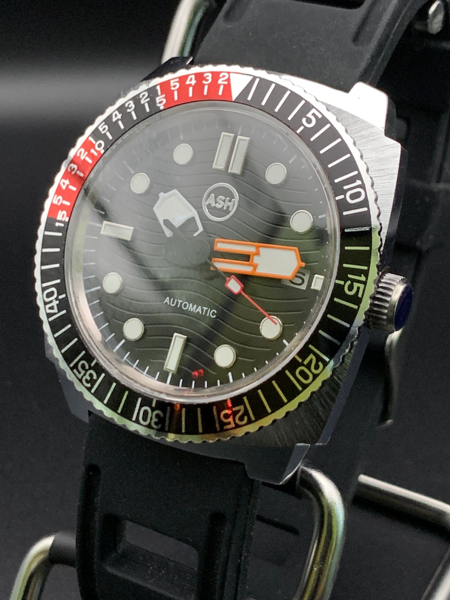NOS Vintage Cronel Swiss Dive Case Based Wristwatch.Seiko NH35 Automatic
