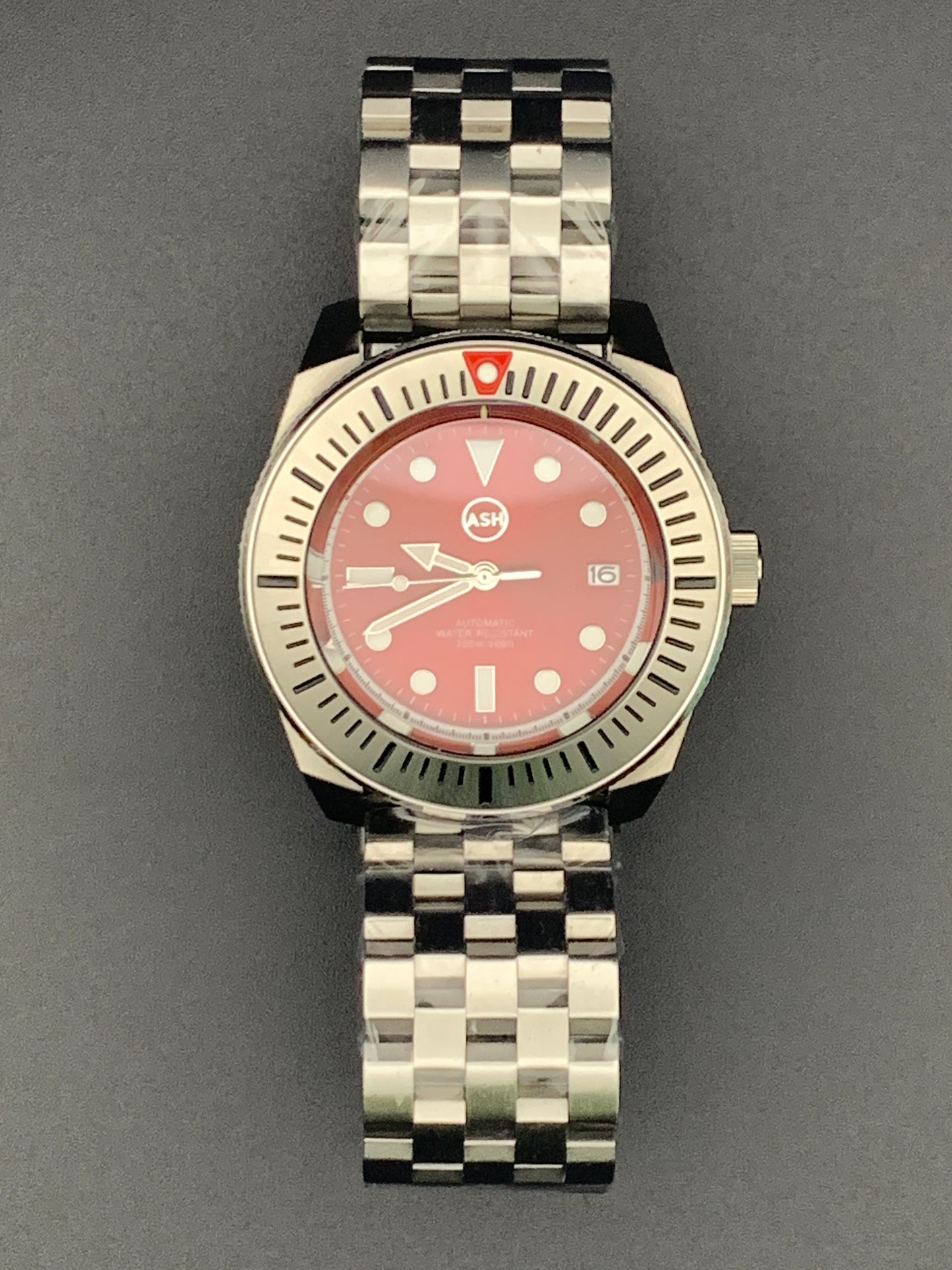 Crimson King Samurai Style. Brushed Bracelet. Seiko NH35 Automatic