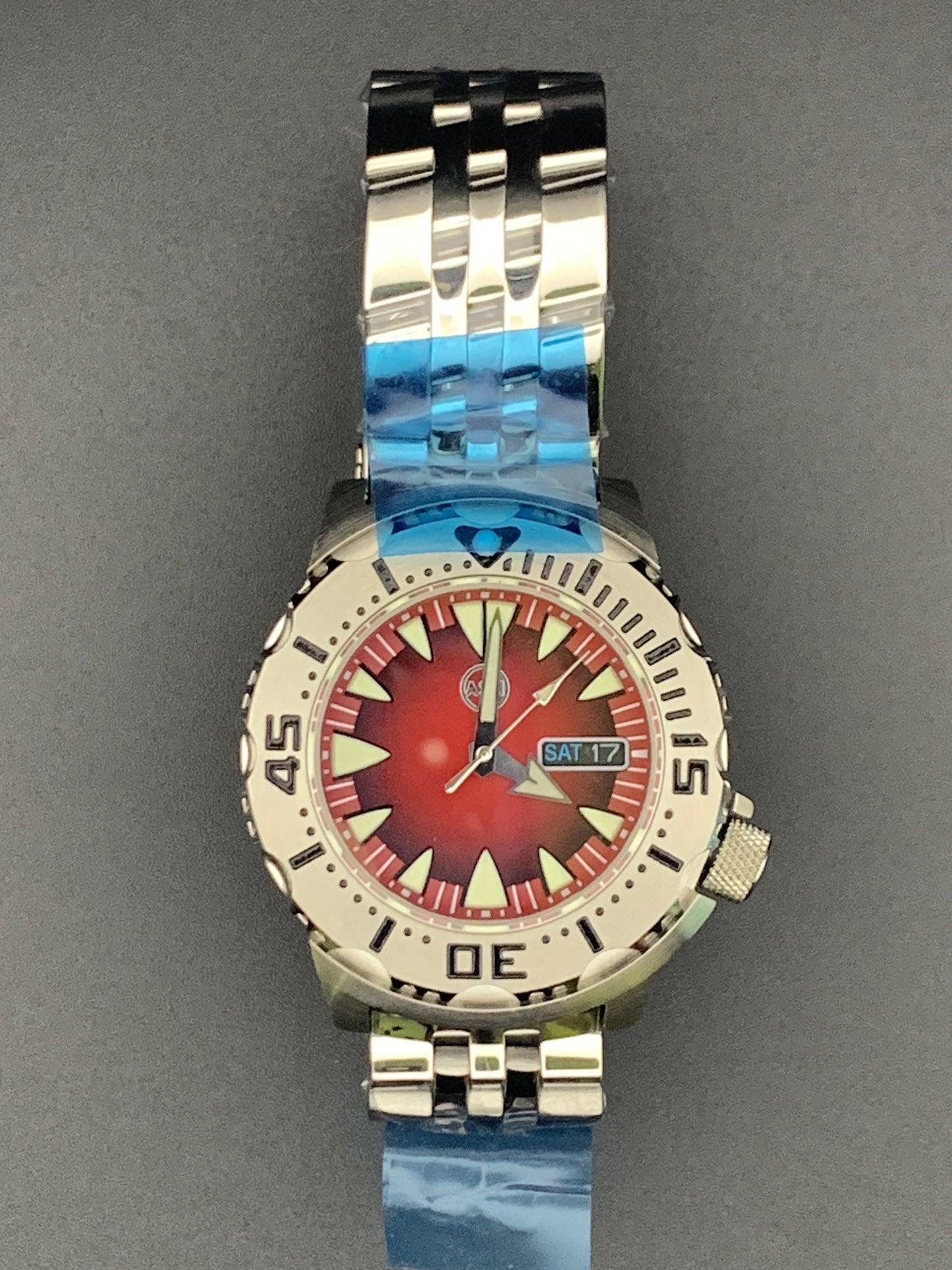 Vicious Monster Wristwatch. Seiko NH36 Automatic. Polished Bracelet.