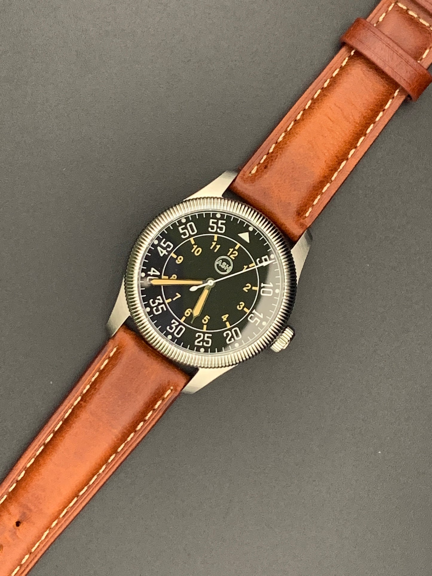 40mm Flieger Type B. Seiko NH38 Automatic