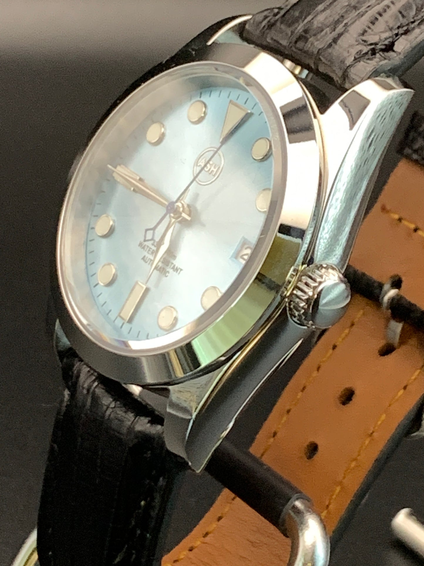 36mm Light blue sunray sport watch. Seiko NH35 Automatic.