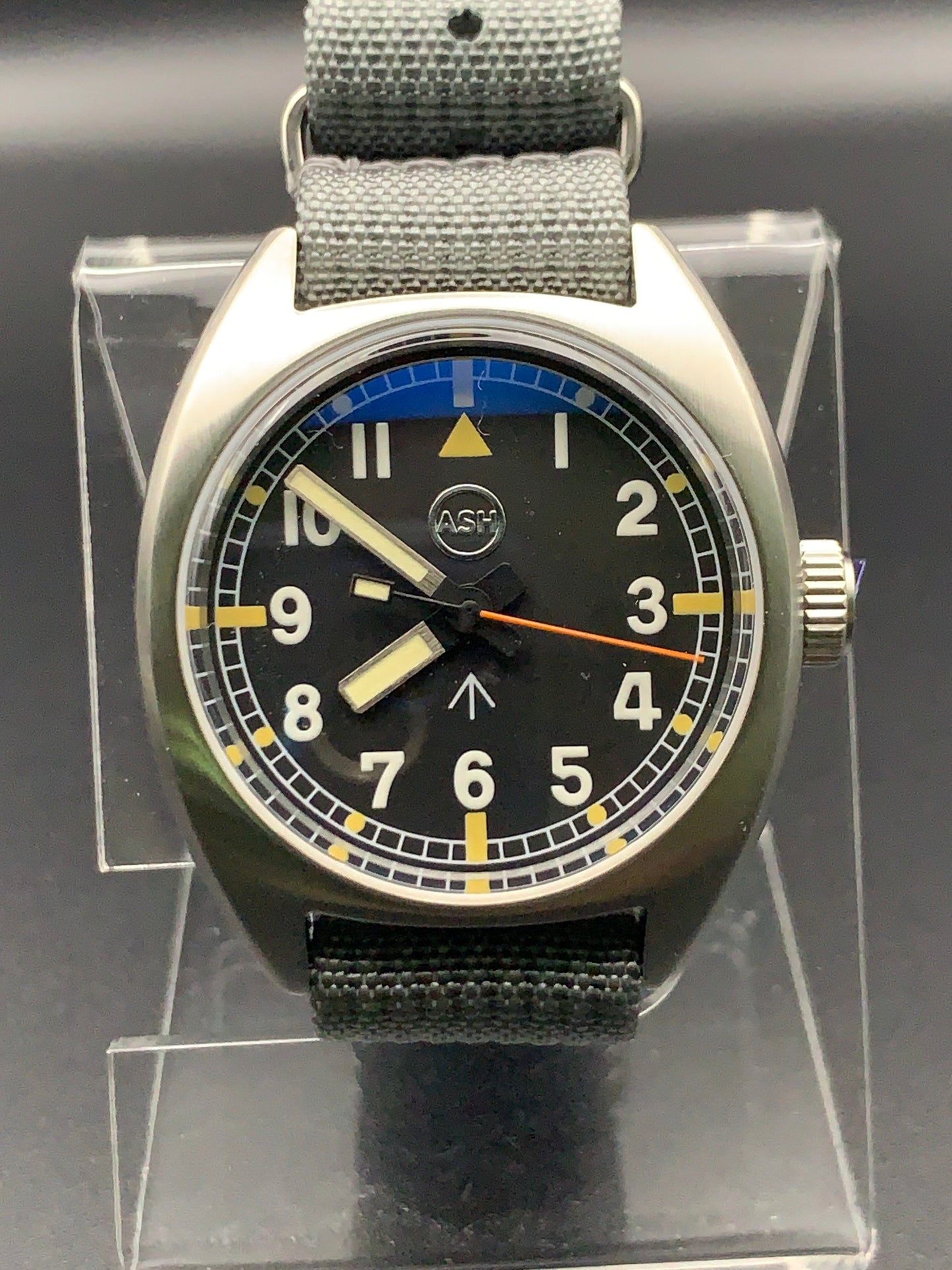36mm Classic Aviator. Domed sapphire. Seiko NH38
