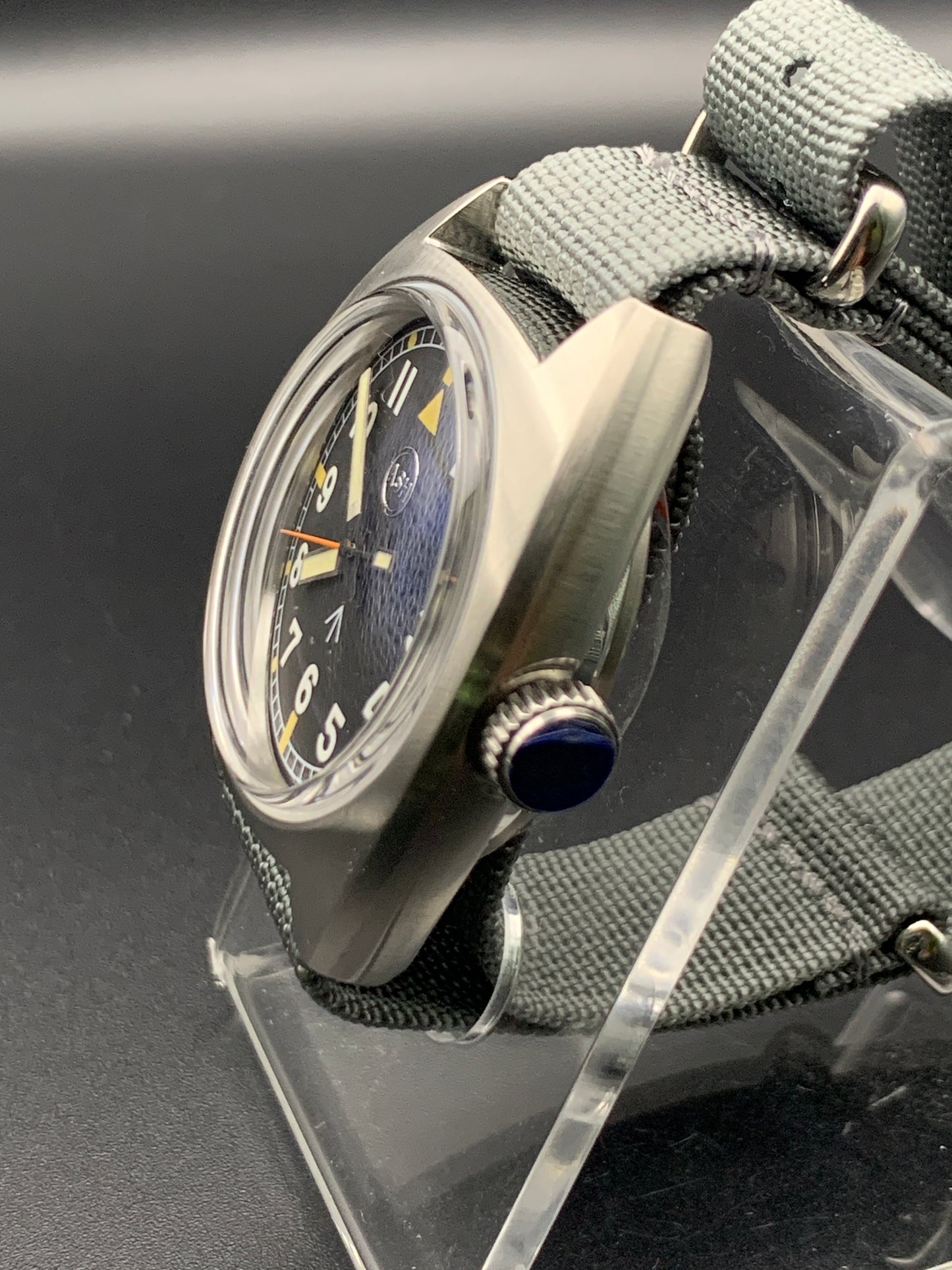 36mm Classic Aviator. Domed sapphire. Seiko NH38