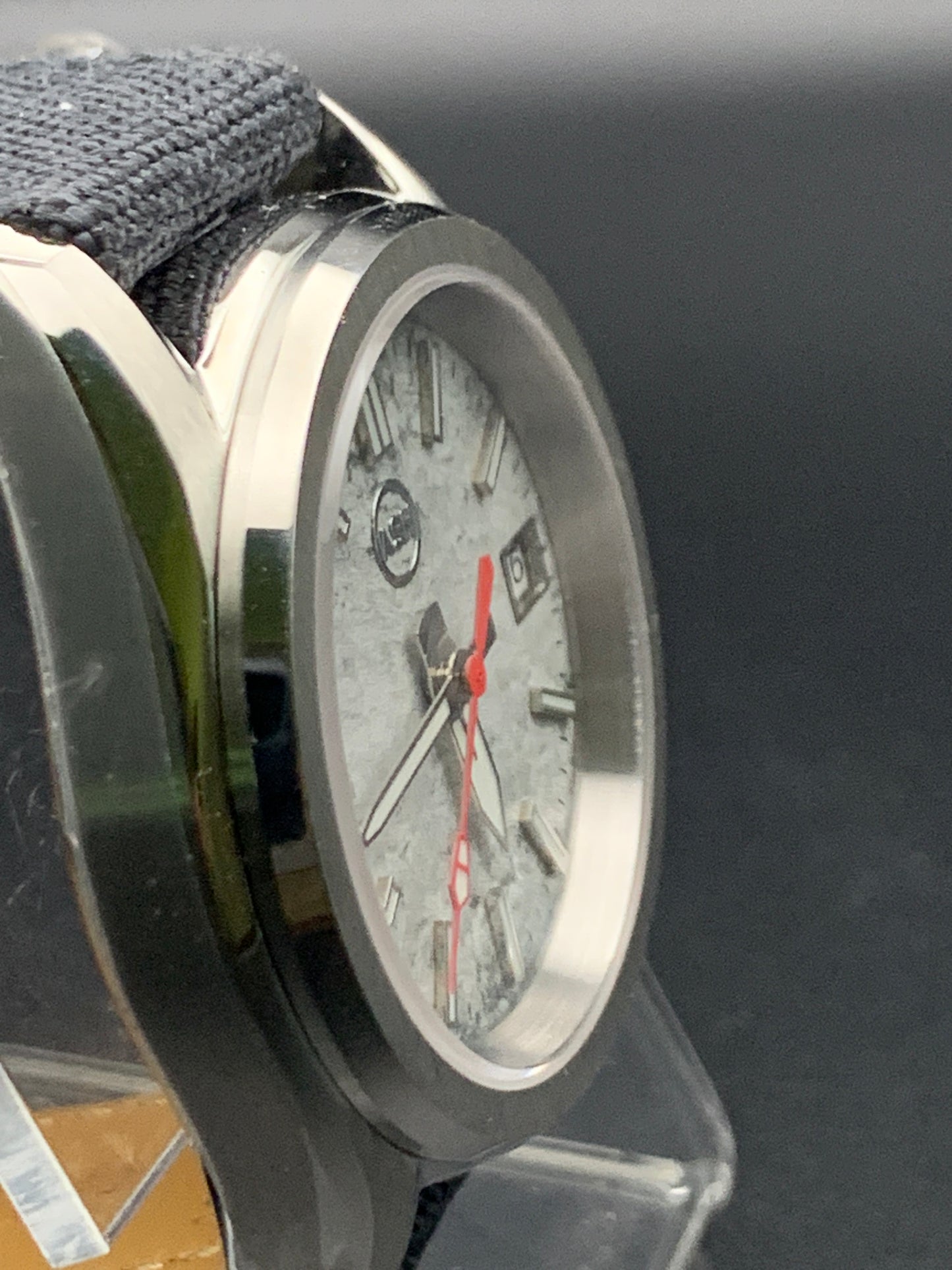 Cloud dial sport watch. Seiko NH35. Sapphire crystal.