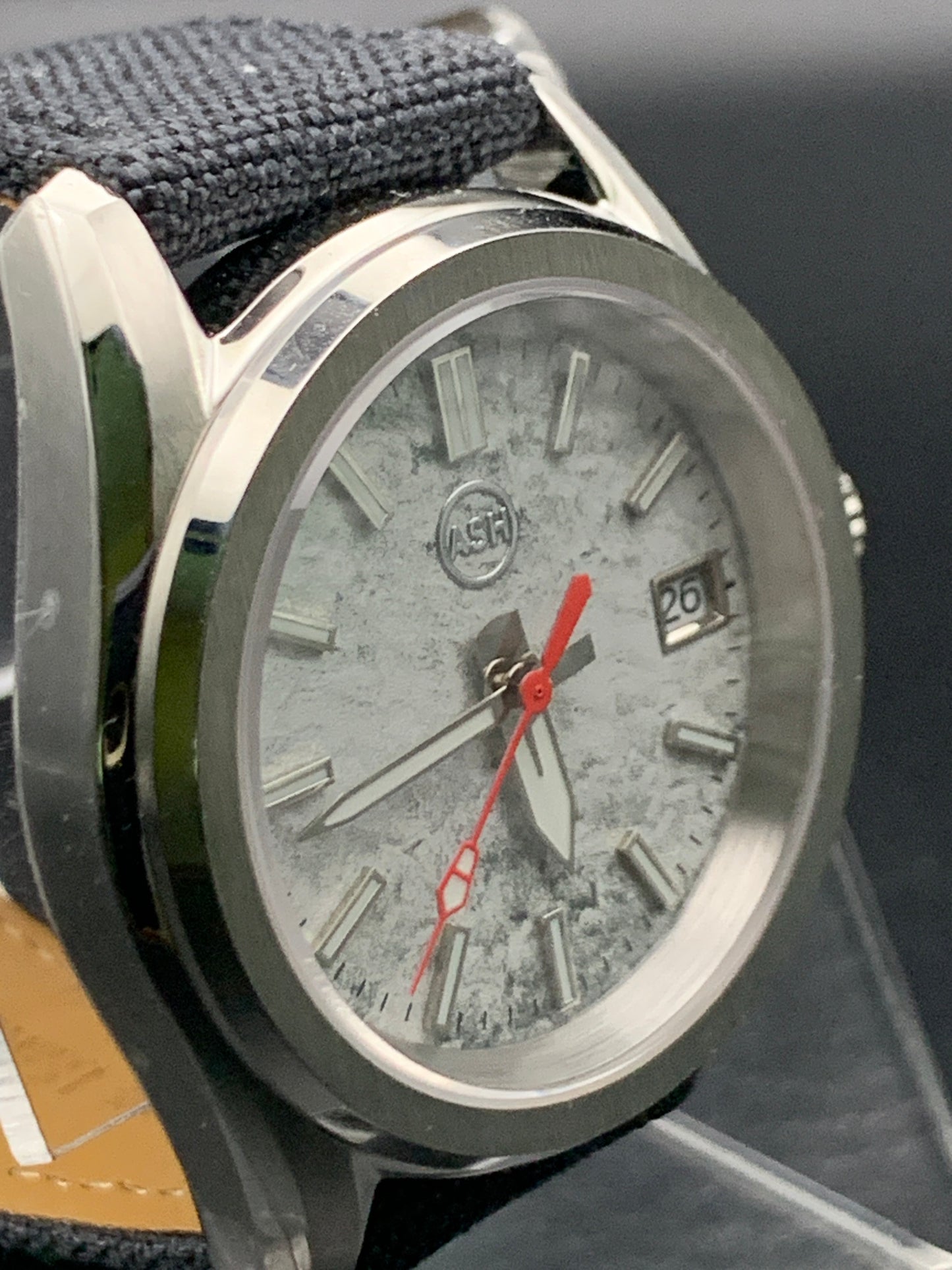 Cloud dial sport watch. Seiko NH35. Sapphire crystal.