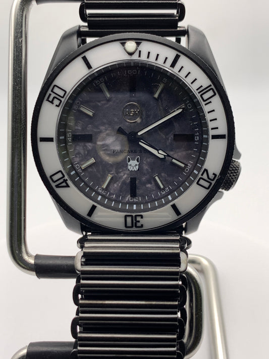 Jason Tribute #4 - 40mm PVD coated stainless steel. Sapphire crystal. Custom dial. Seiko NH38. 5 straps pictured included.