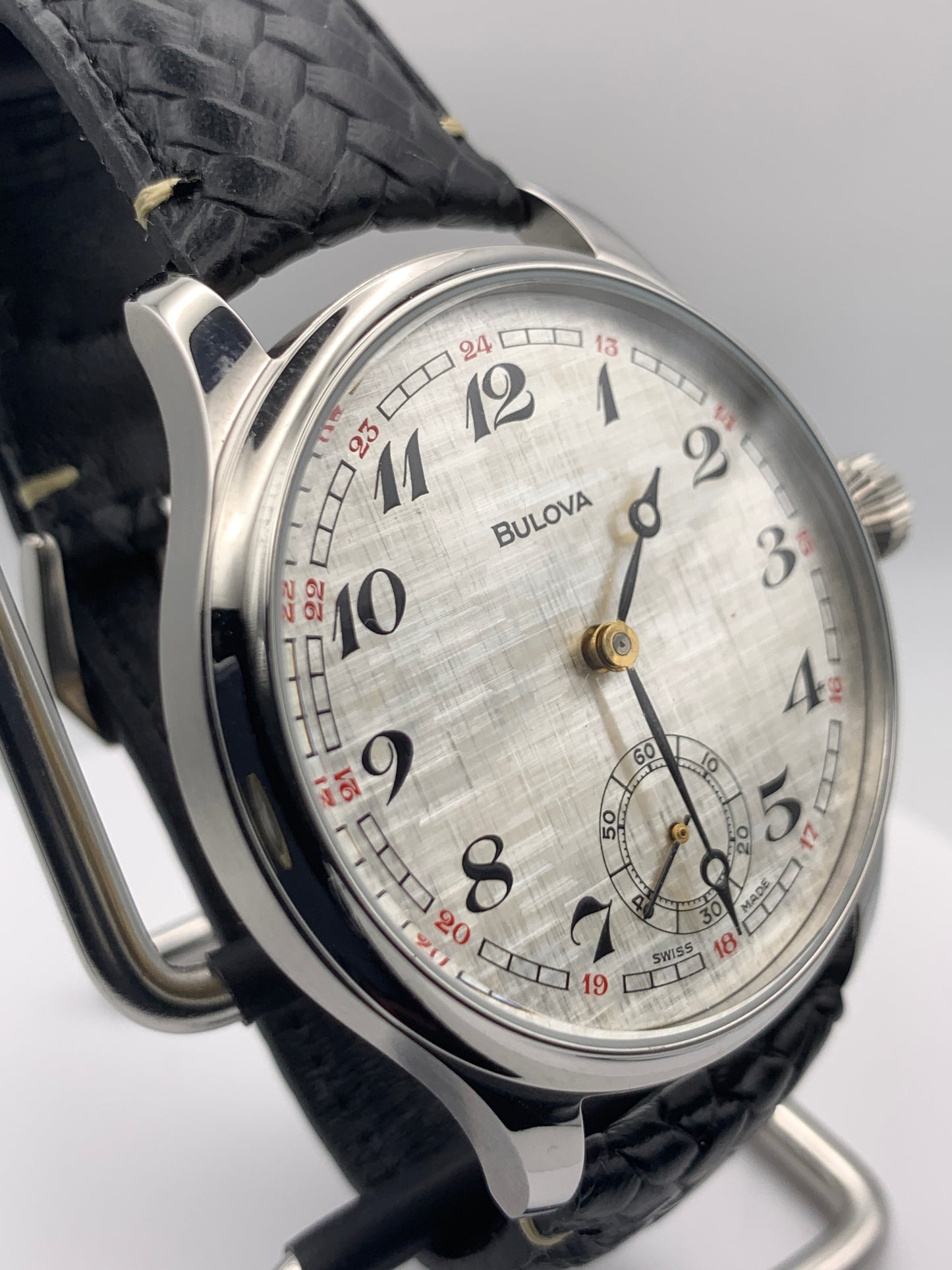 Andrew. 44mm Bulova pocket watch conversion.  Original linen dial and Unitas 6498 movement. Serviced with a new mainspring. Sapphire crystal.