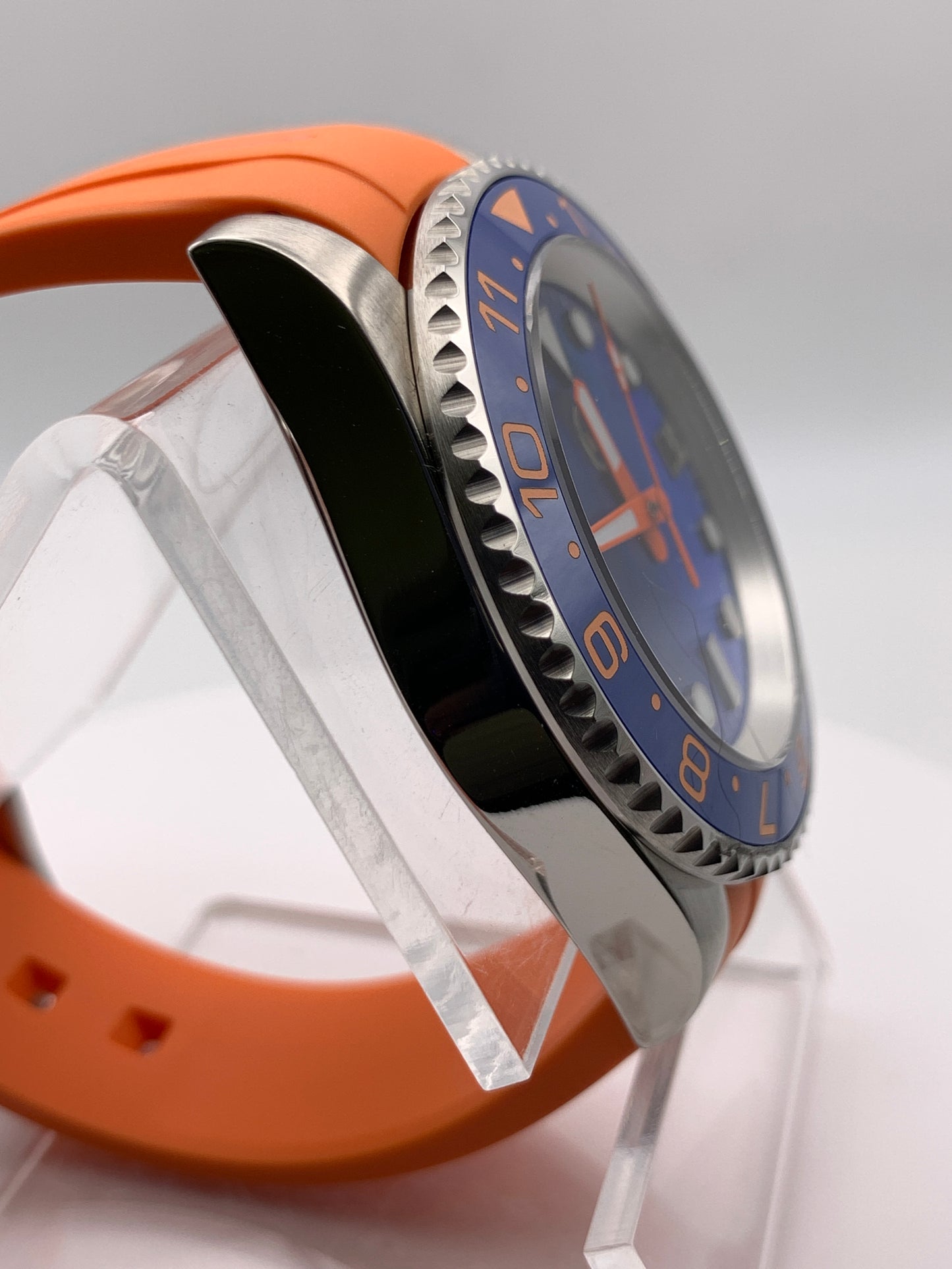 Beacon. 41mm stainless steel case.  Sapphire crystal. Seiko NH35.
