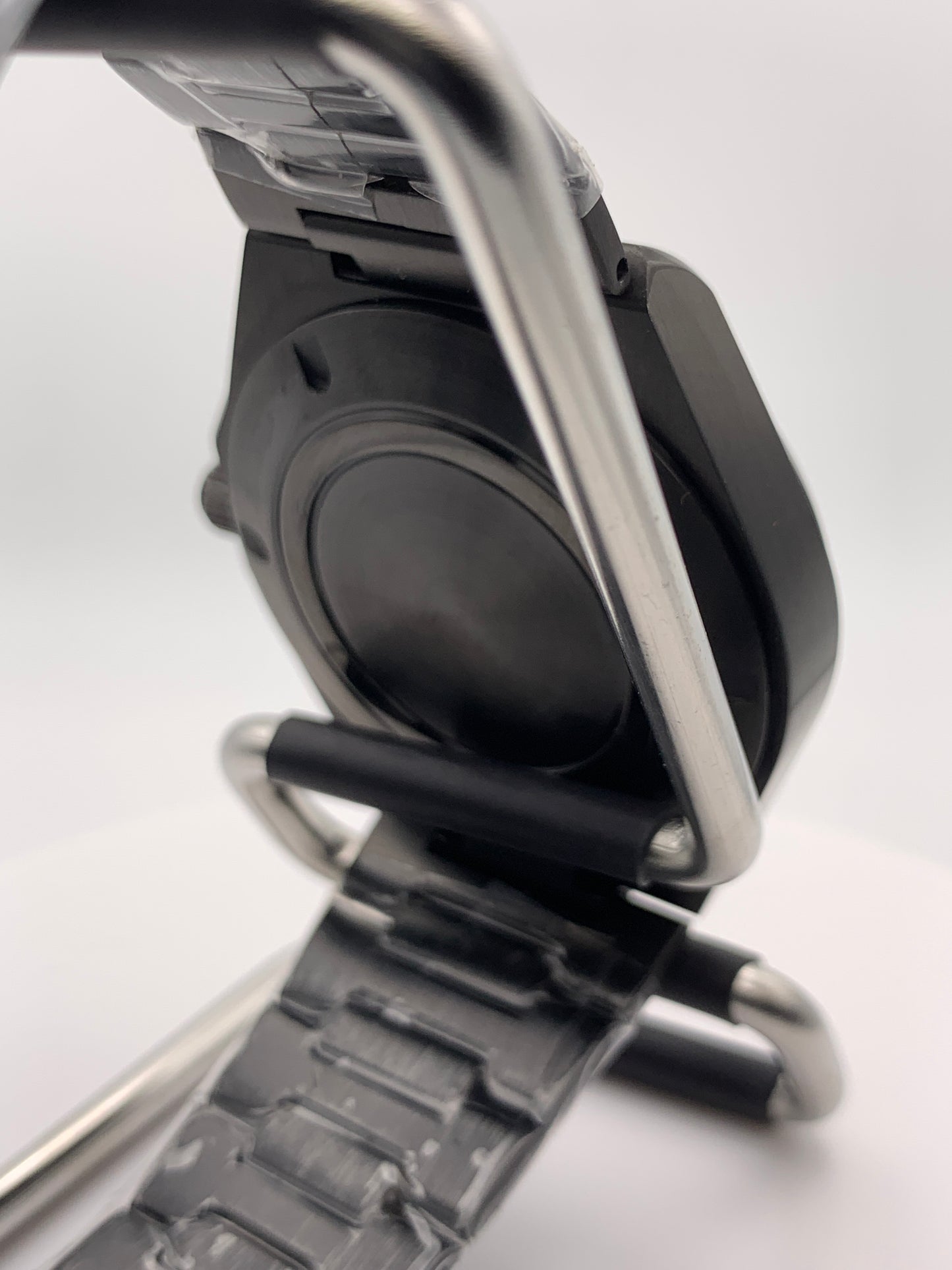 Stars and moon. PVD case and bracelet.