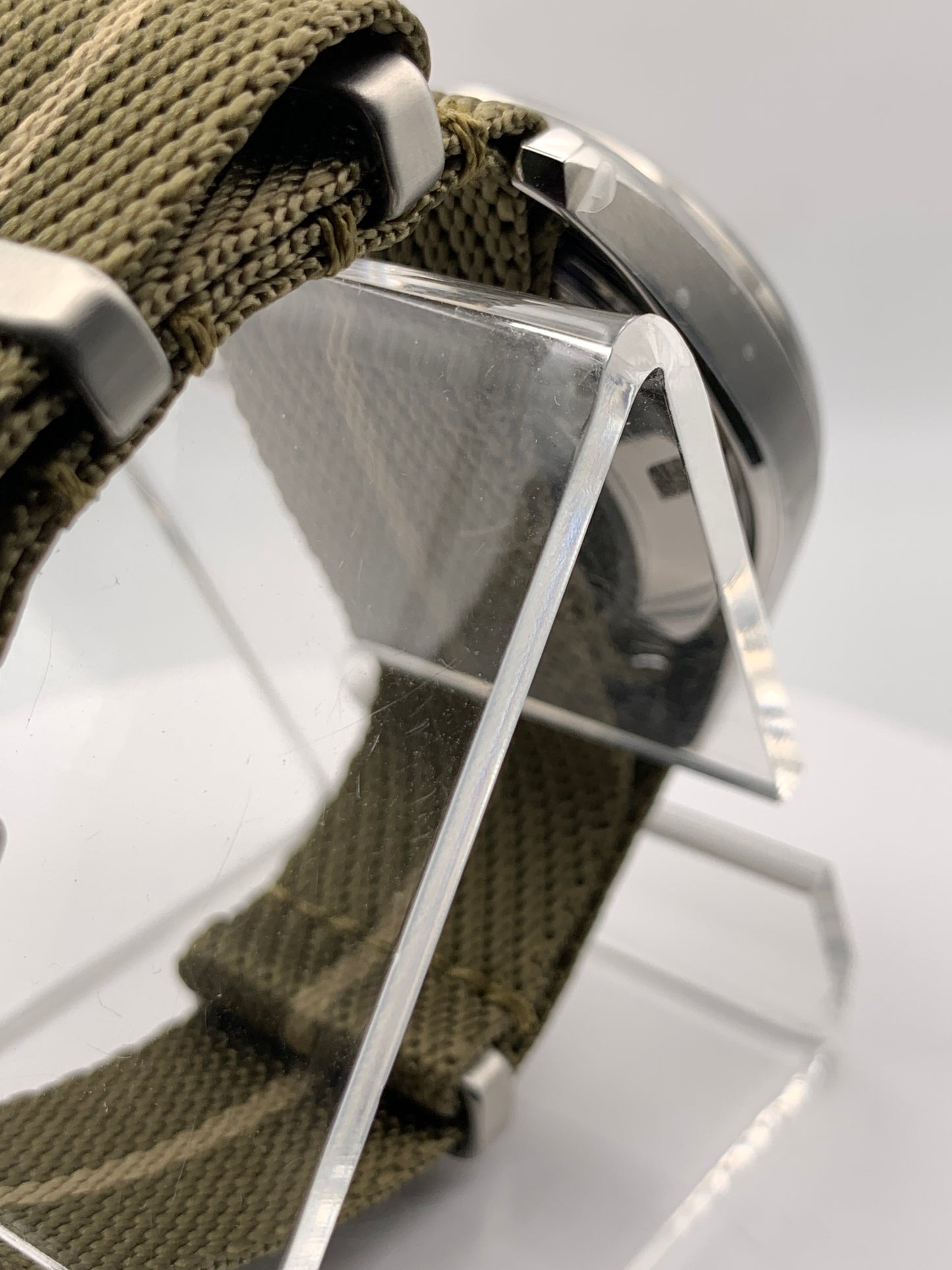 Ithilien. 38mm Stainless steel case. Sapphire crystal. Seiko NH35.