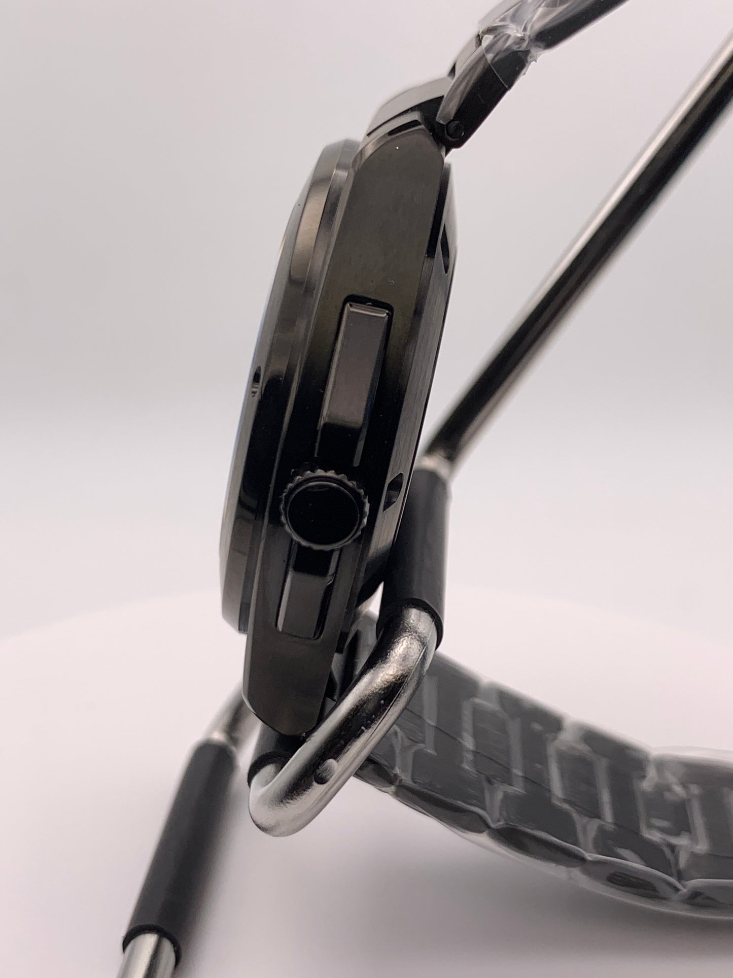 Stars and moon. PVD case and bracelet.